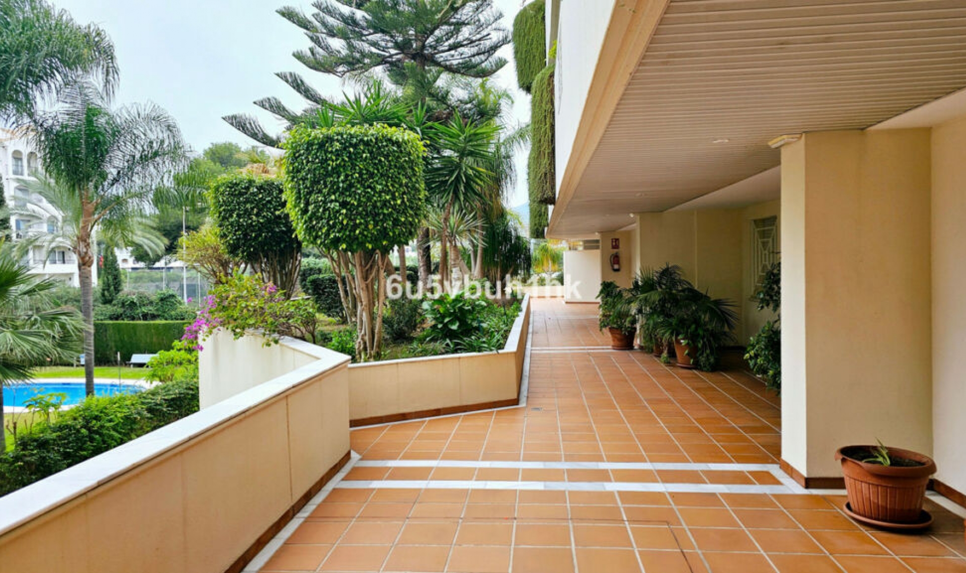 Resale - Apartment -
Marbella