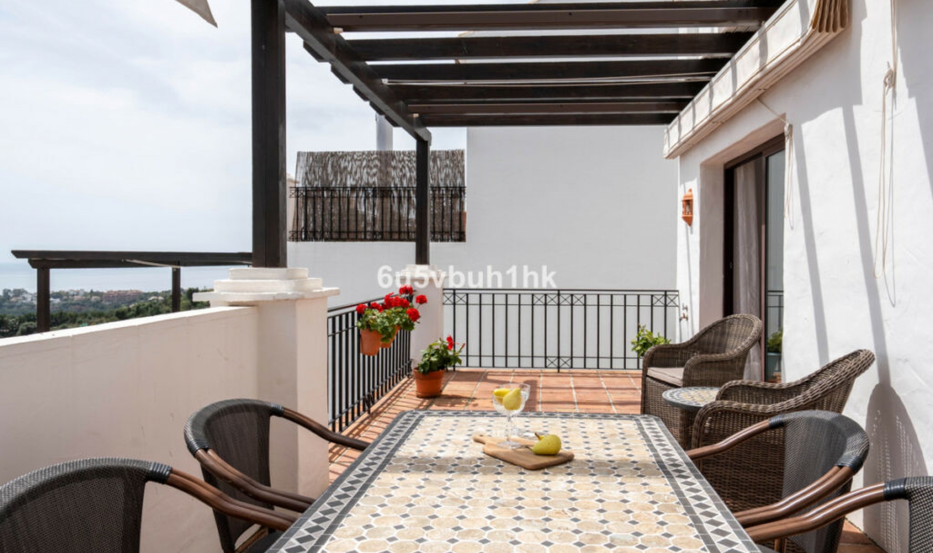 Resale - Apartment -
Marbella