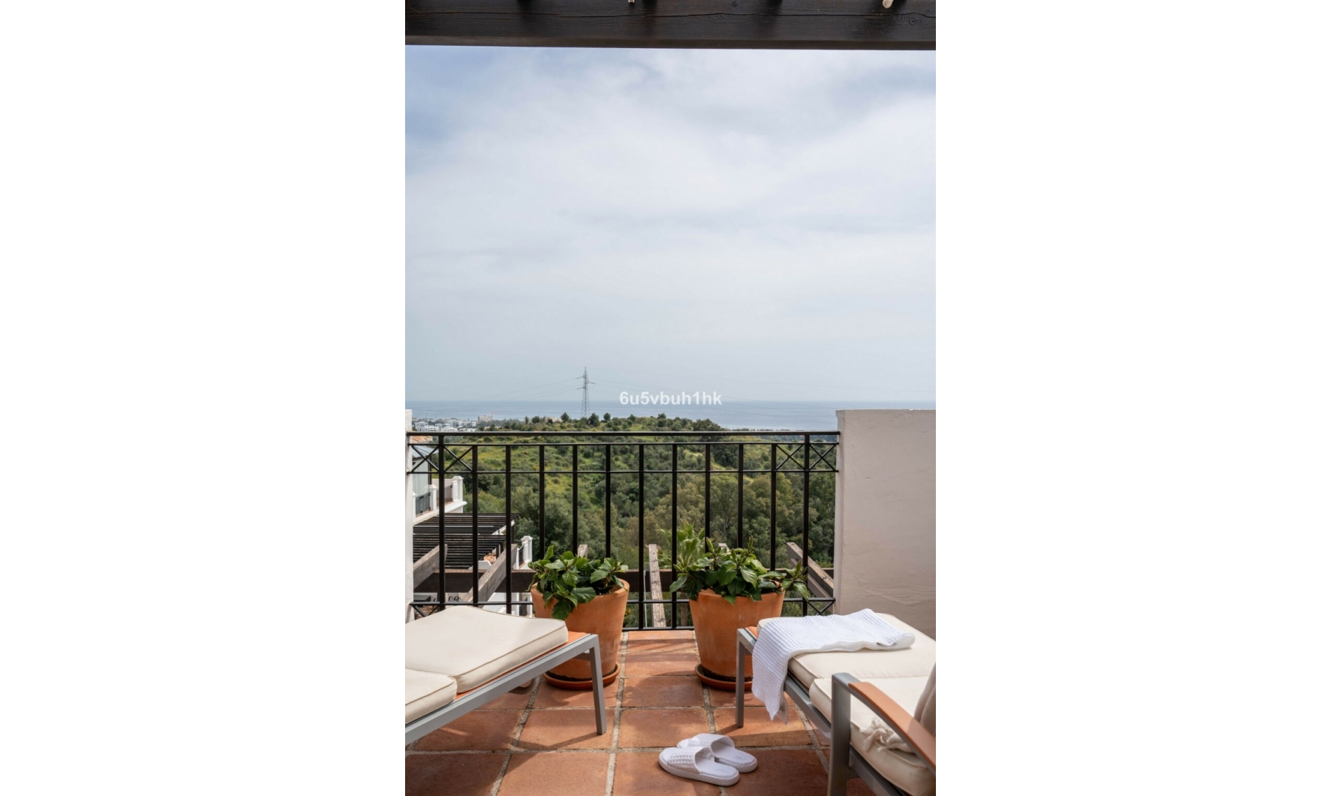 Resale - Apartment -
Marbella