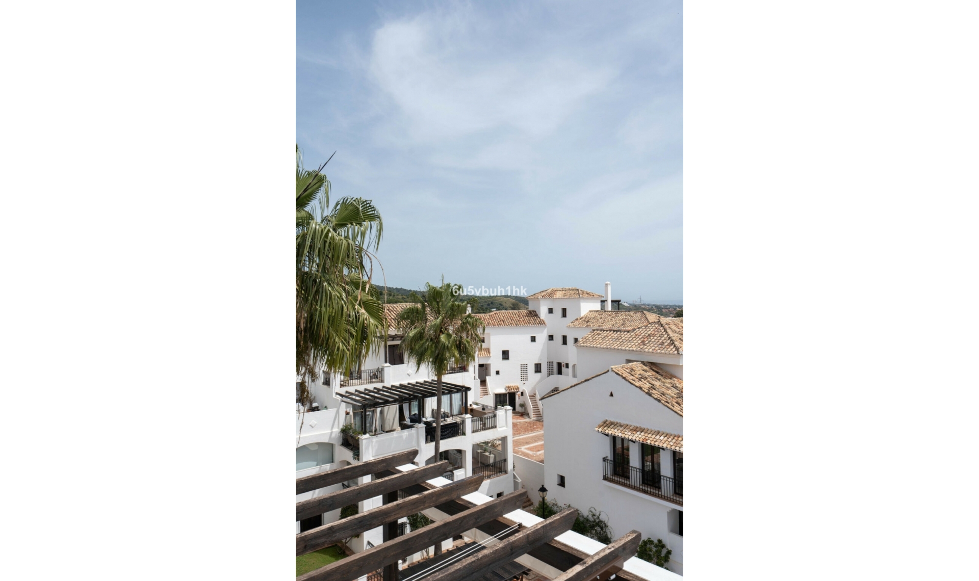 Resale - Apartment -
Marbella