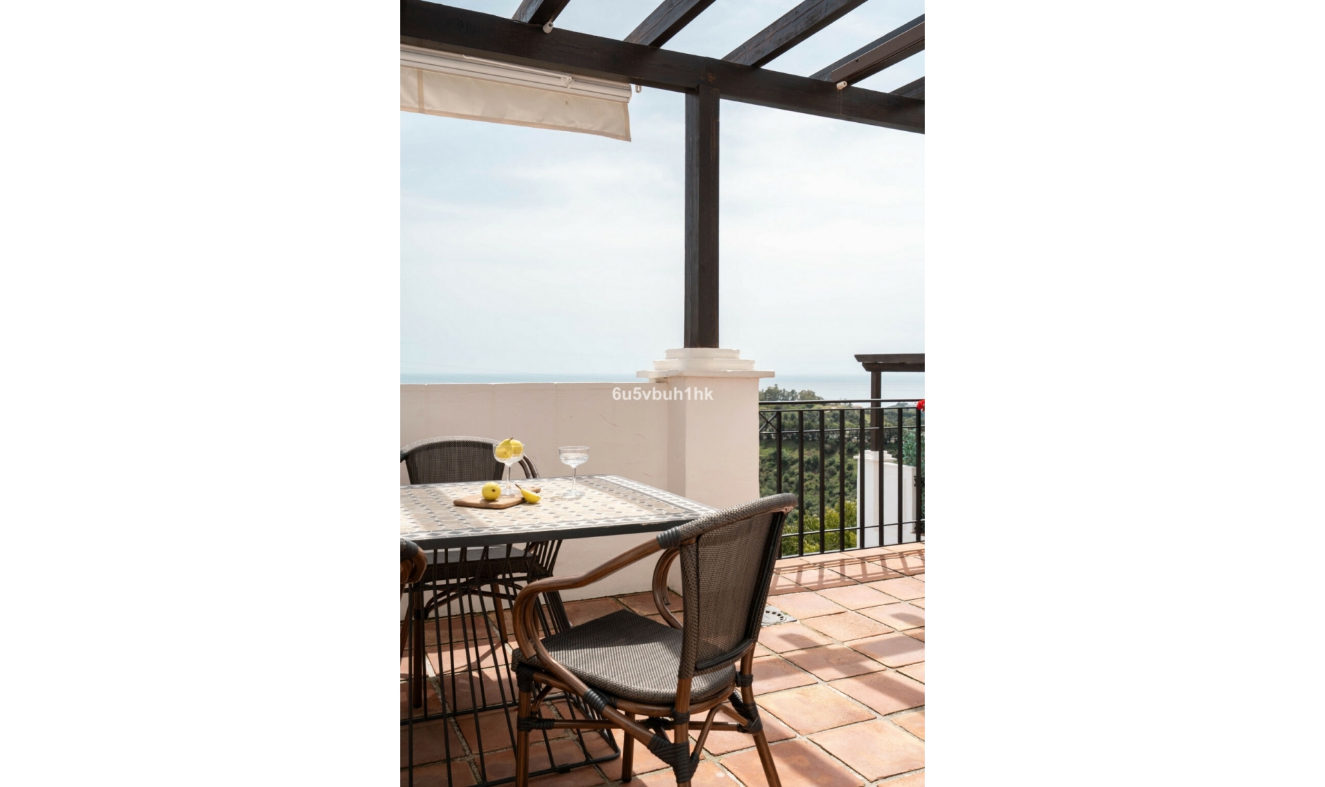 Resale - Apartment -
Marbella