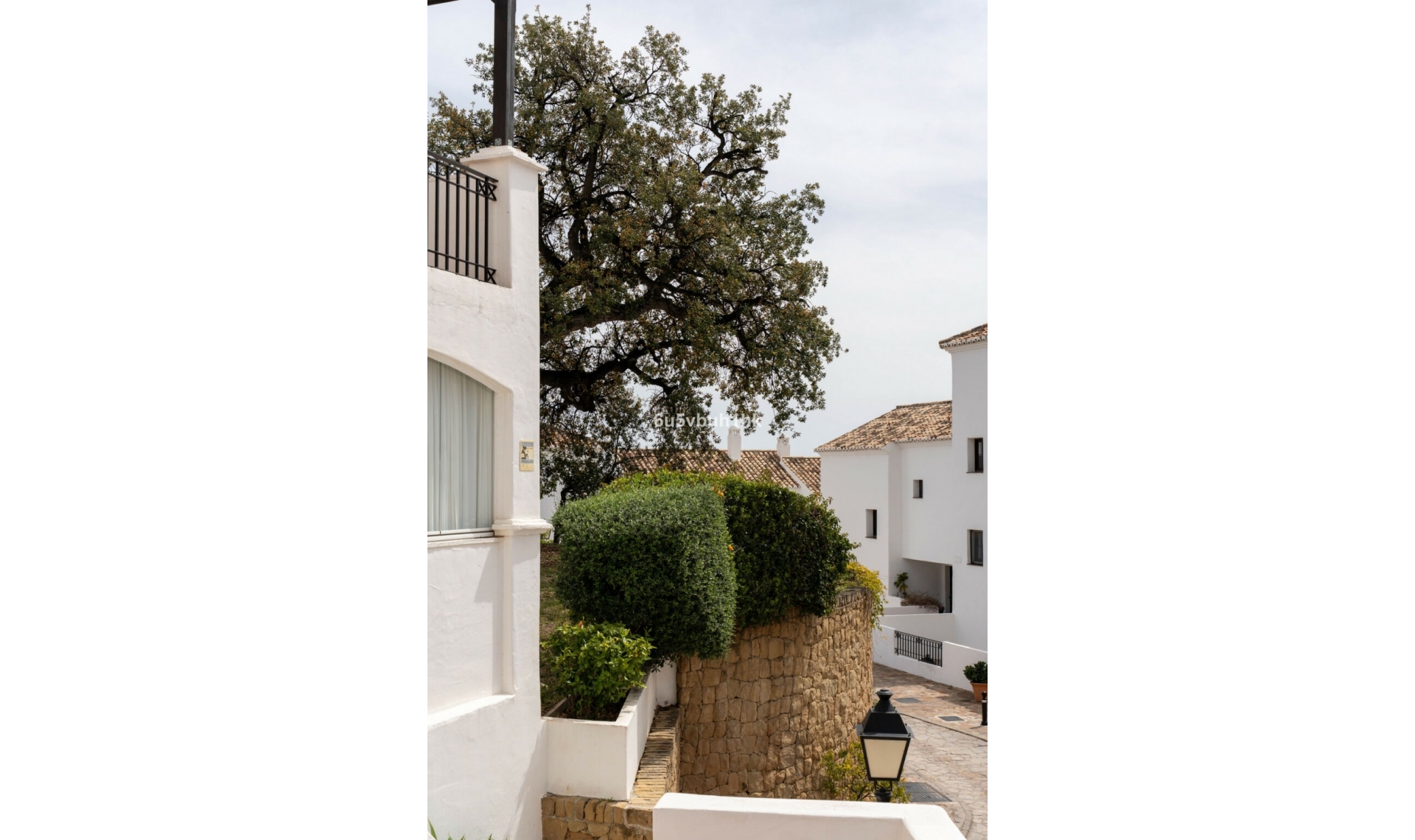 Resale - Apartment -
Marbella