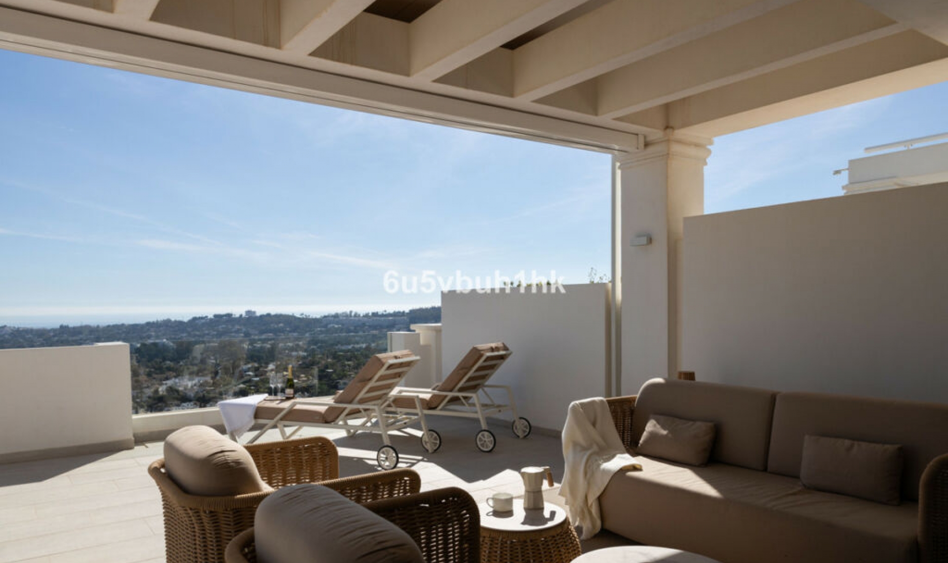 Resale - Apartment -
Marbella