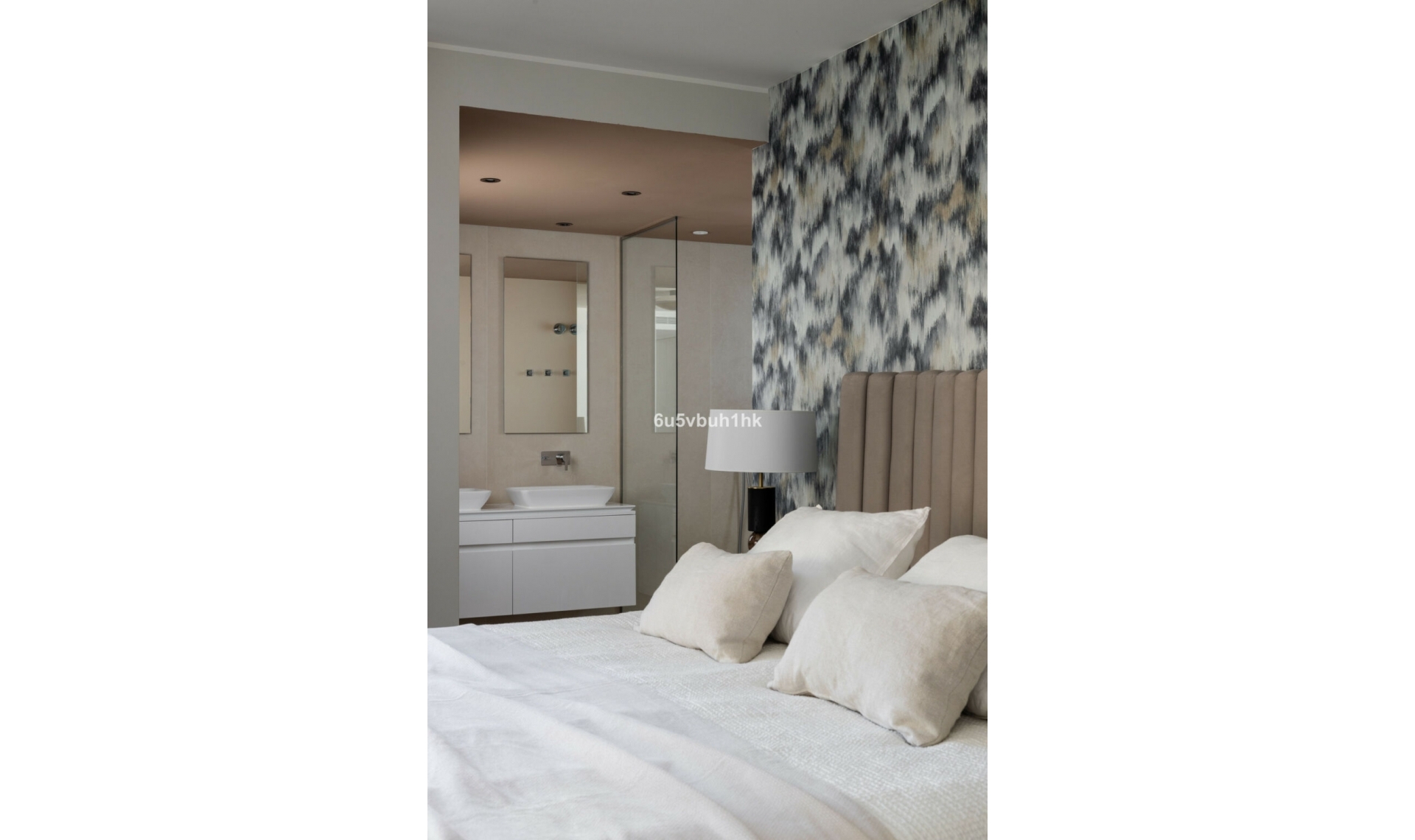 Resale - Apartment -
Marbella