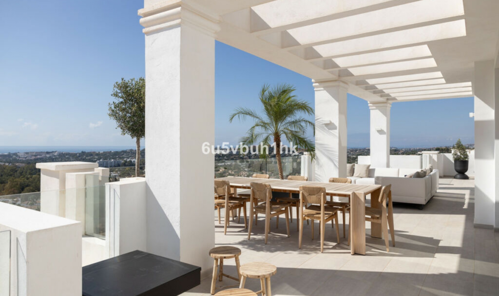 Resale - Apartment -
Marbella