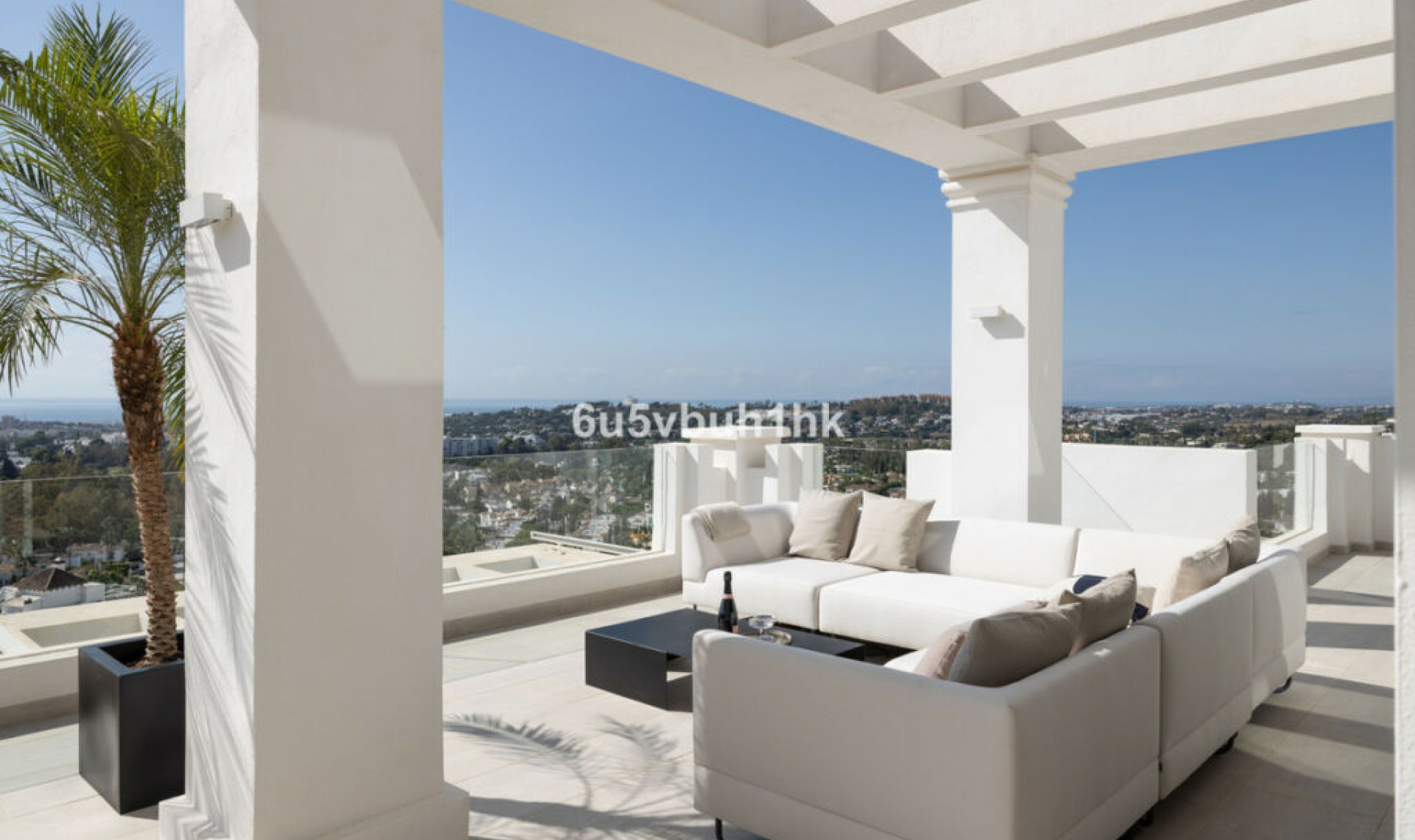 Resale - Apartment -
Marbella