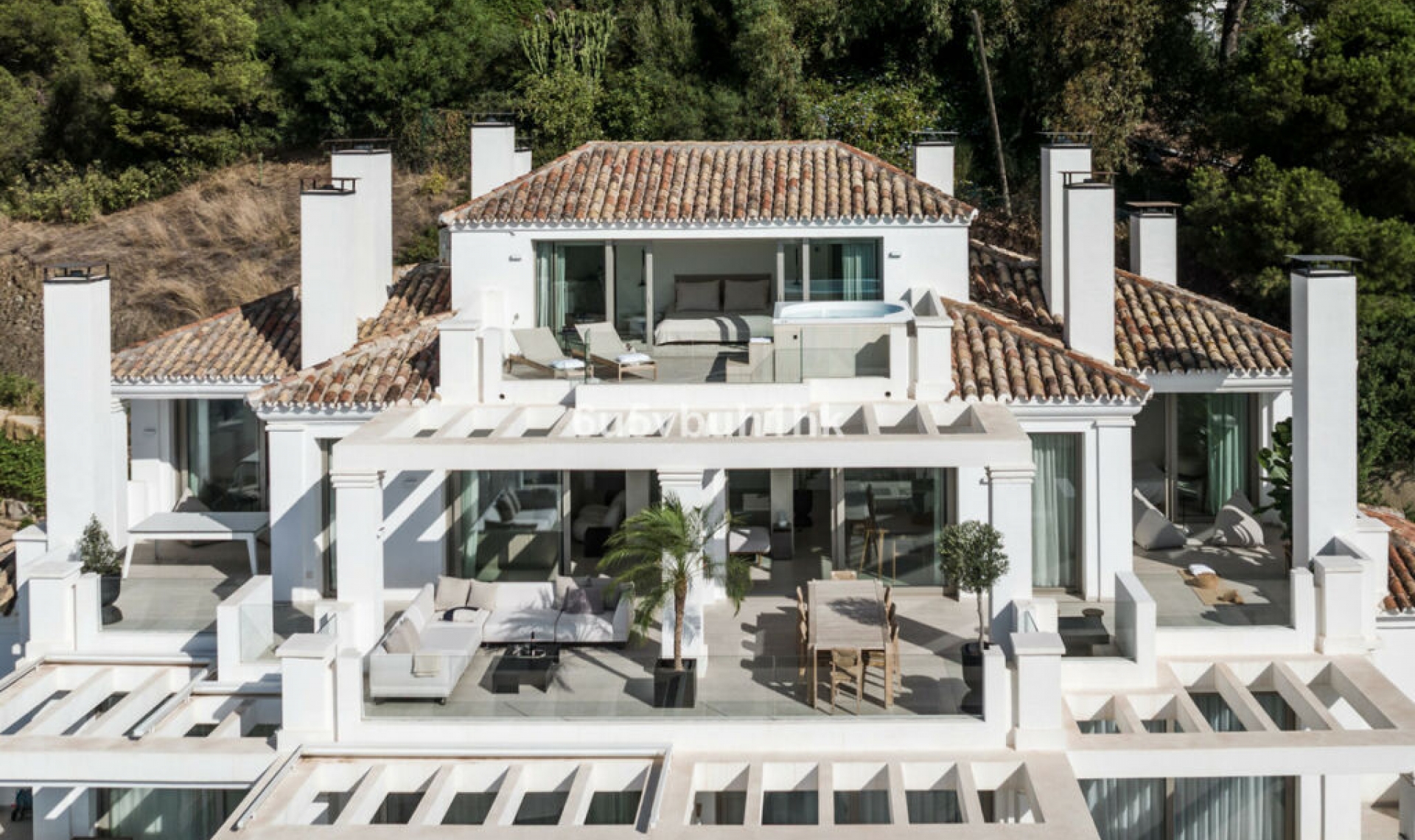 Resale - Apartment -
Marbella