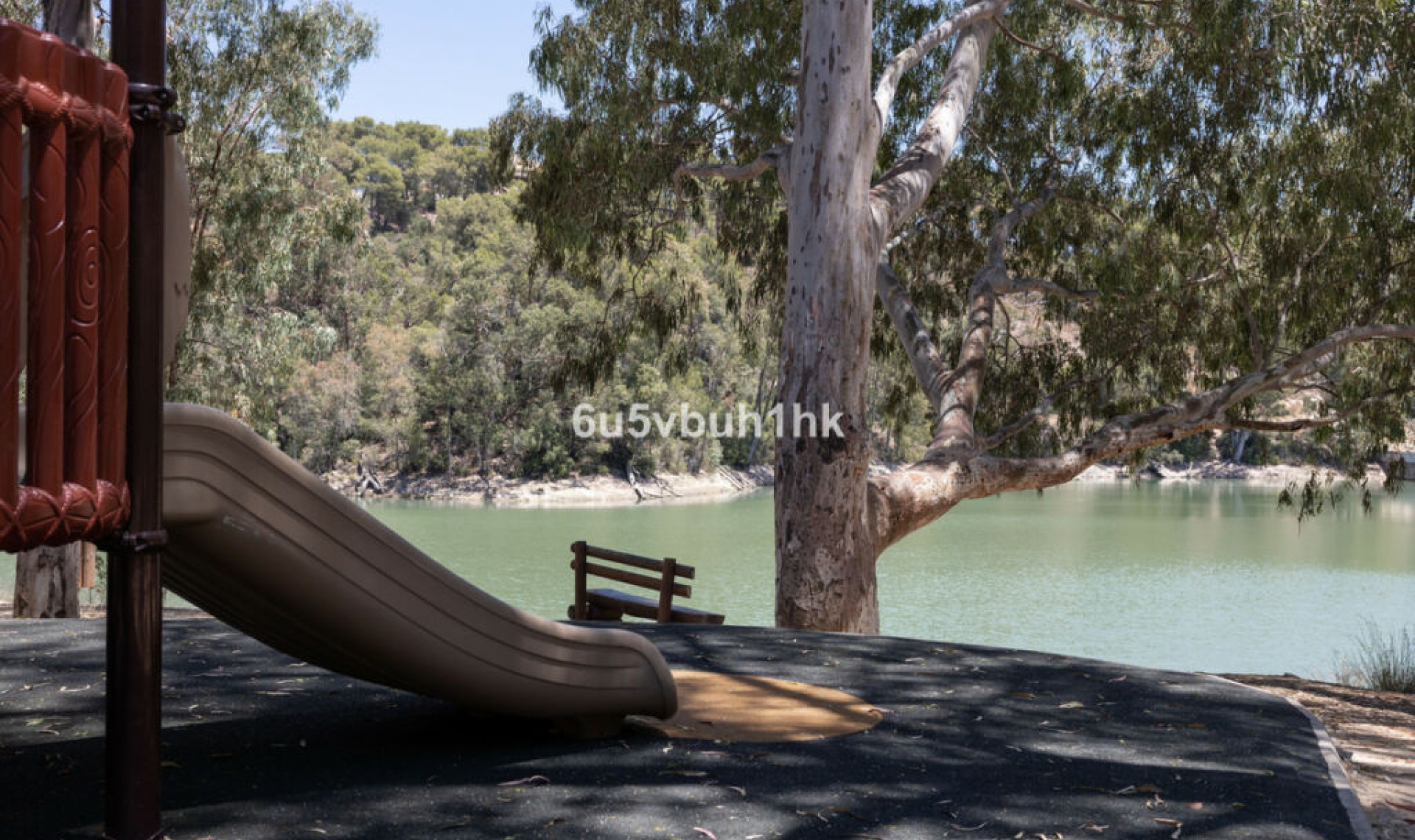 Resale - Apartment -
Marbella