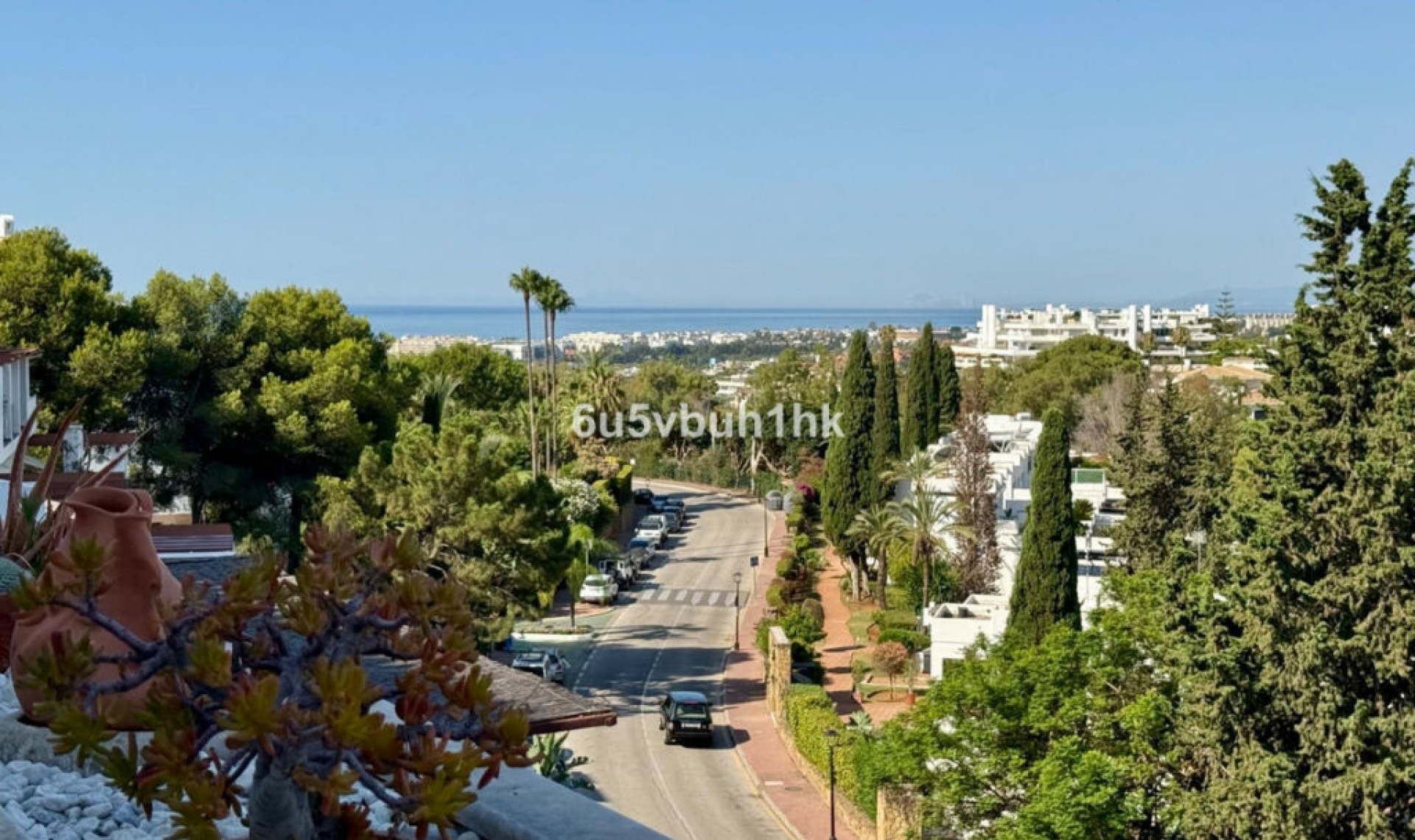 Resale - Apartment -
Marbella