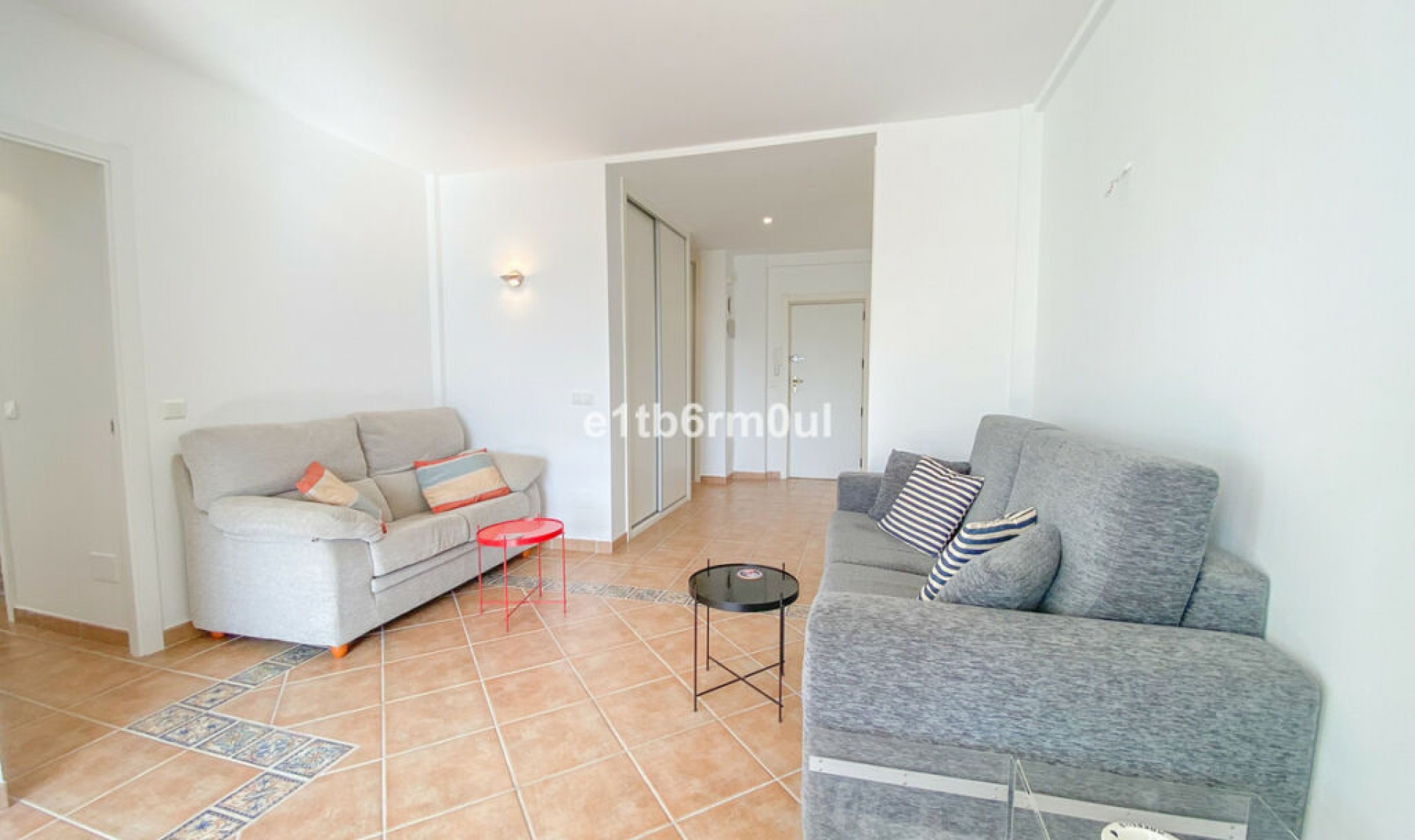 Resale - Apartment -
Marbella