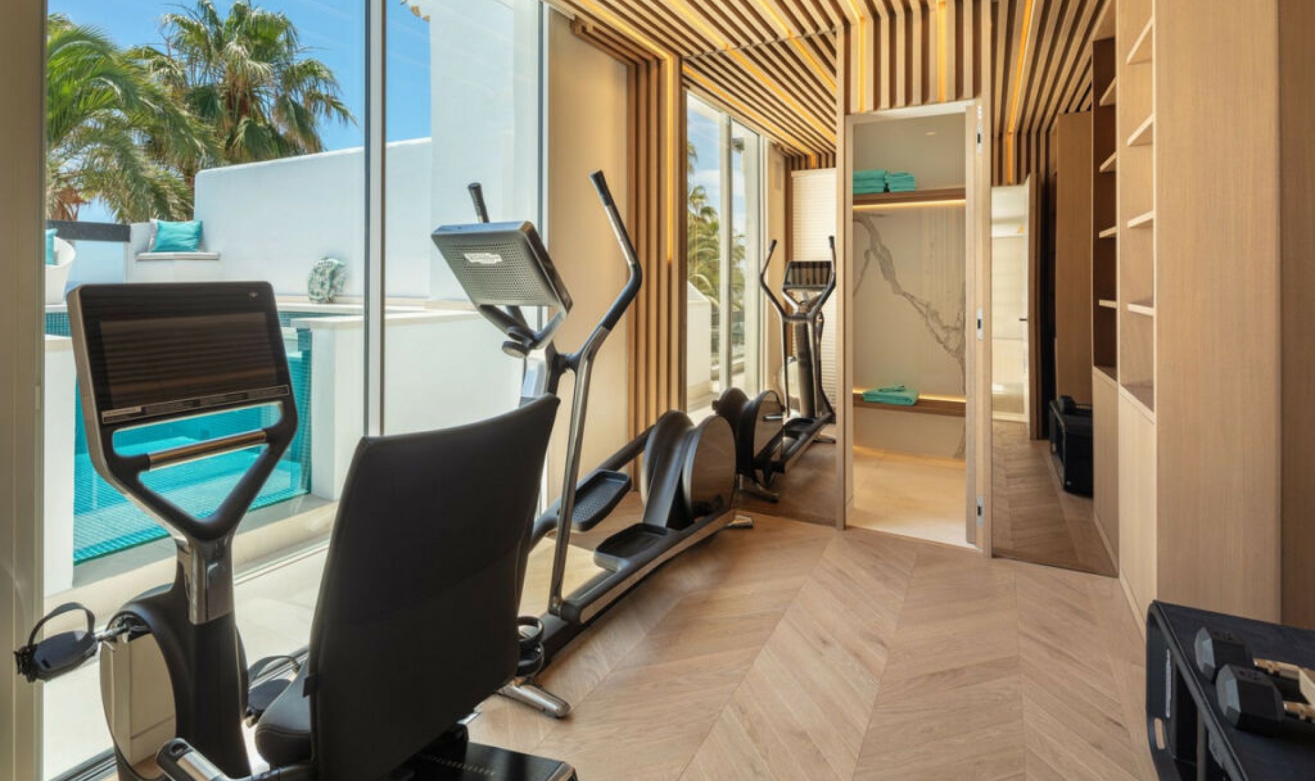 Resale - Apartment -
Marbella