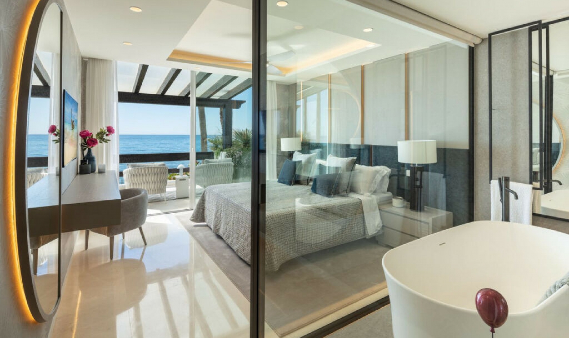 Resale - Apartment -
Marbella