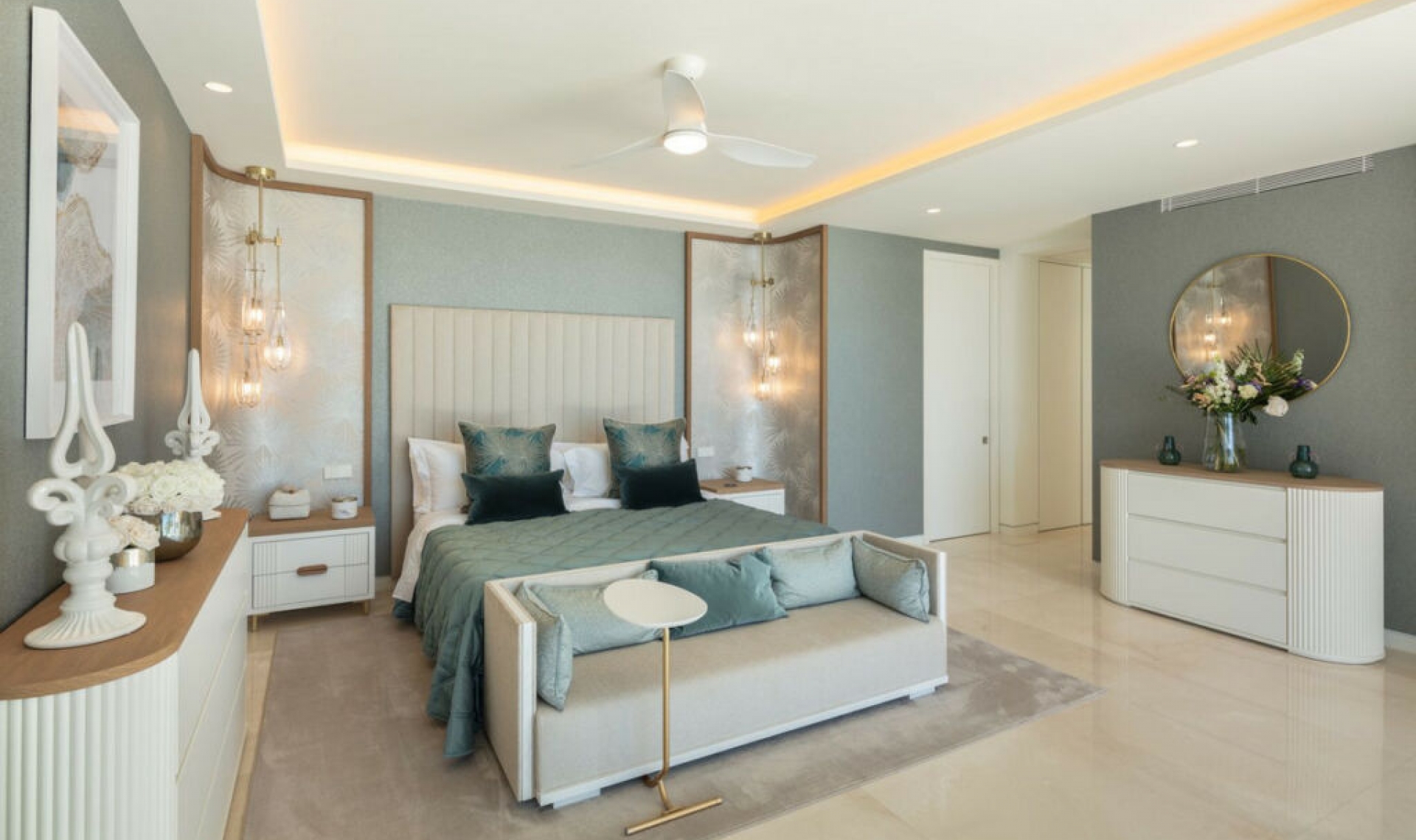 Resale - Apartment -
Marbella