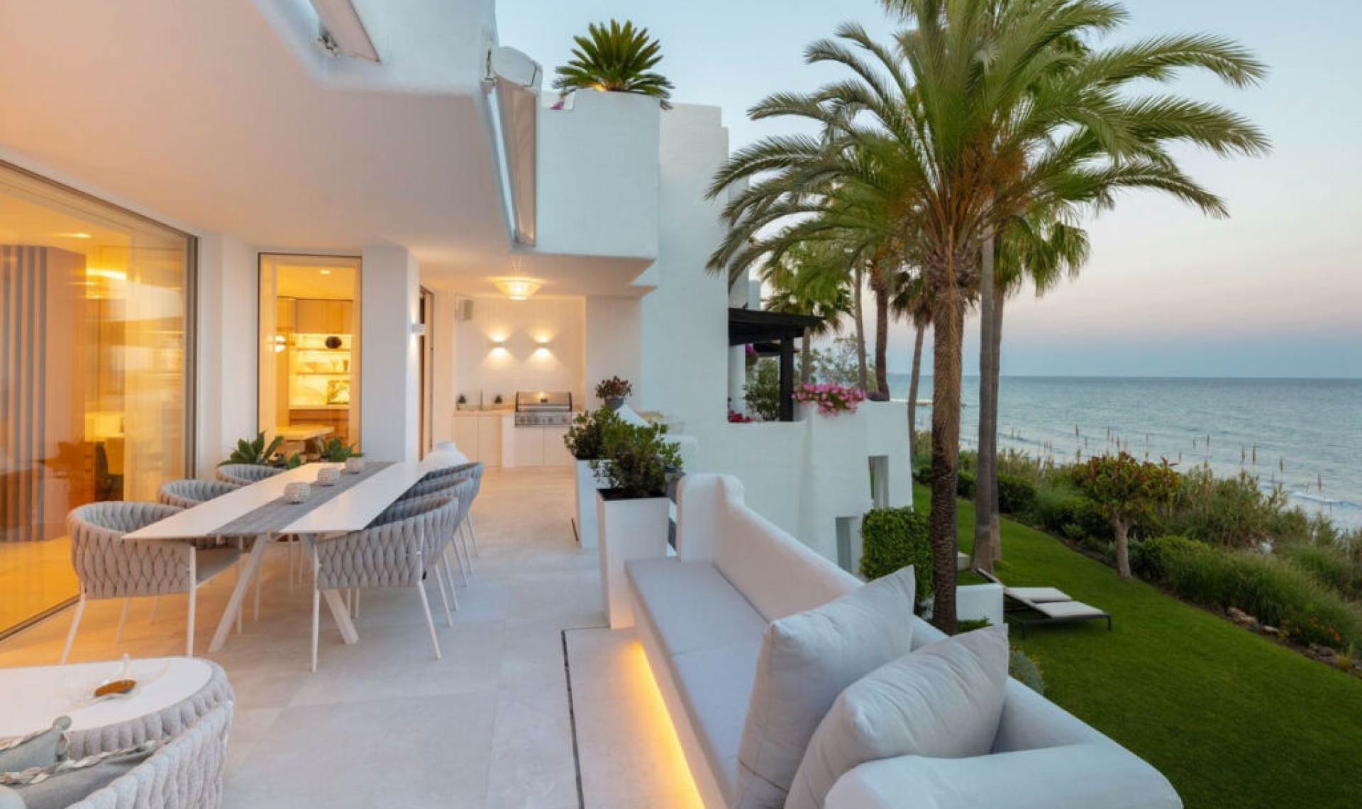 Resale - Apartment -
Marbella