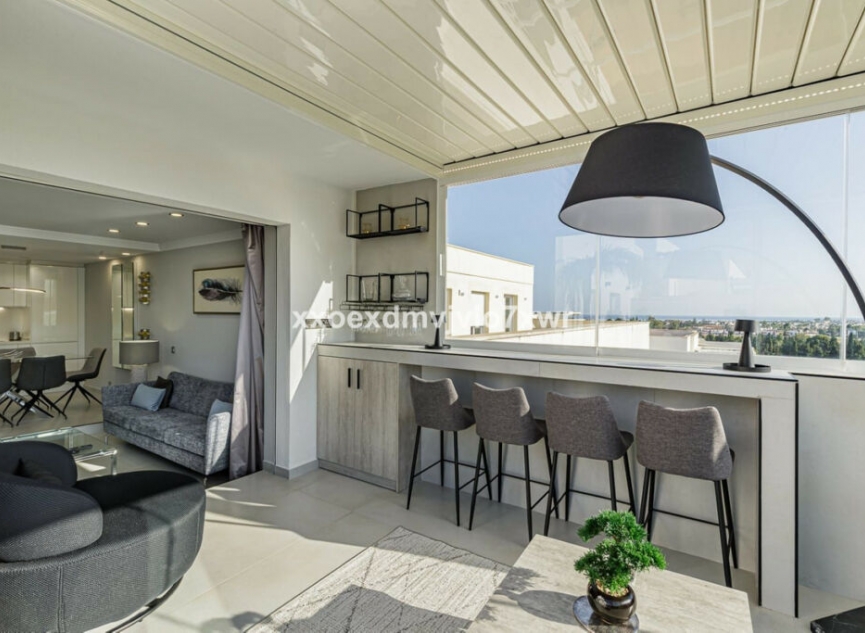 Resale - Apartment -
Marbella