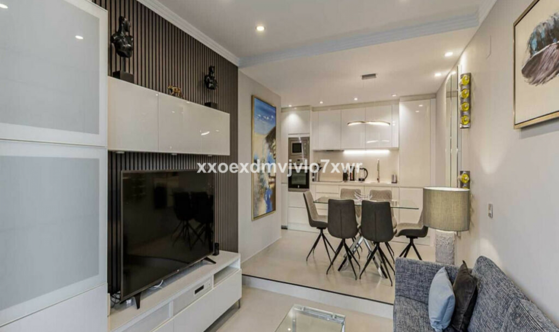 Resale - Apartment -
Marbella