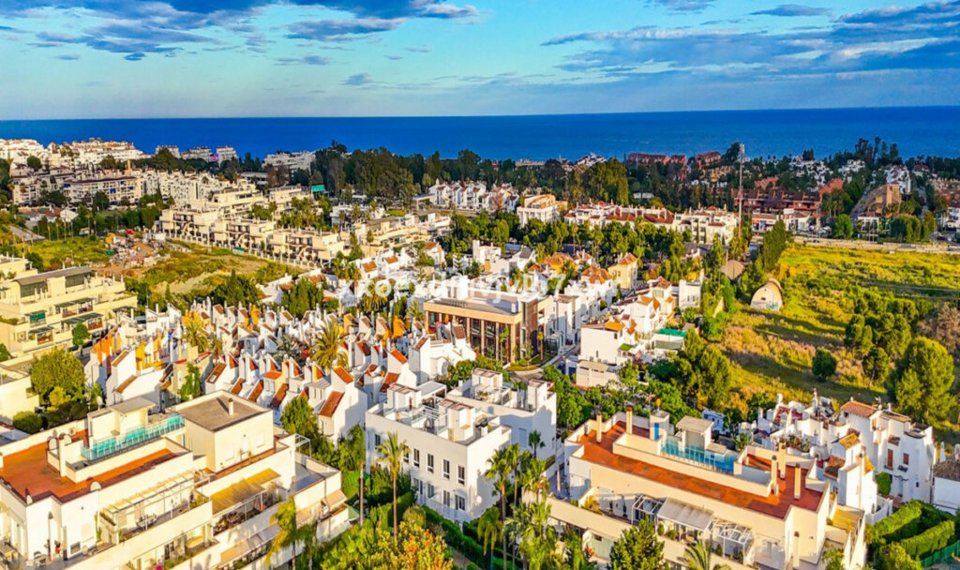 Resale - Apartment -
Marbella