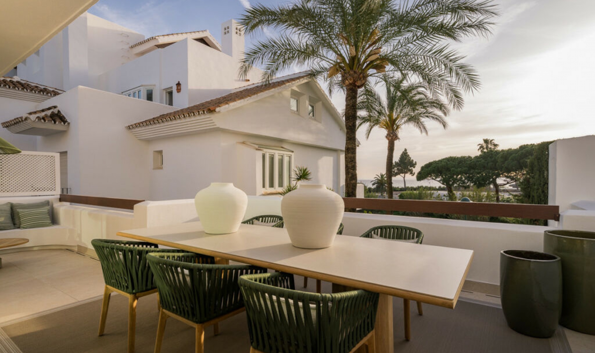 Resale - Apartment -
Marbella