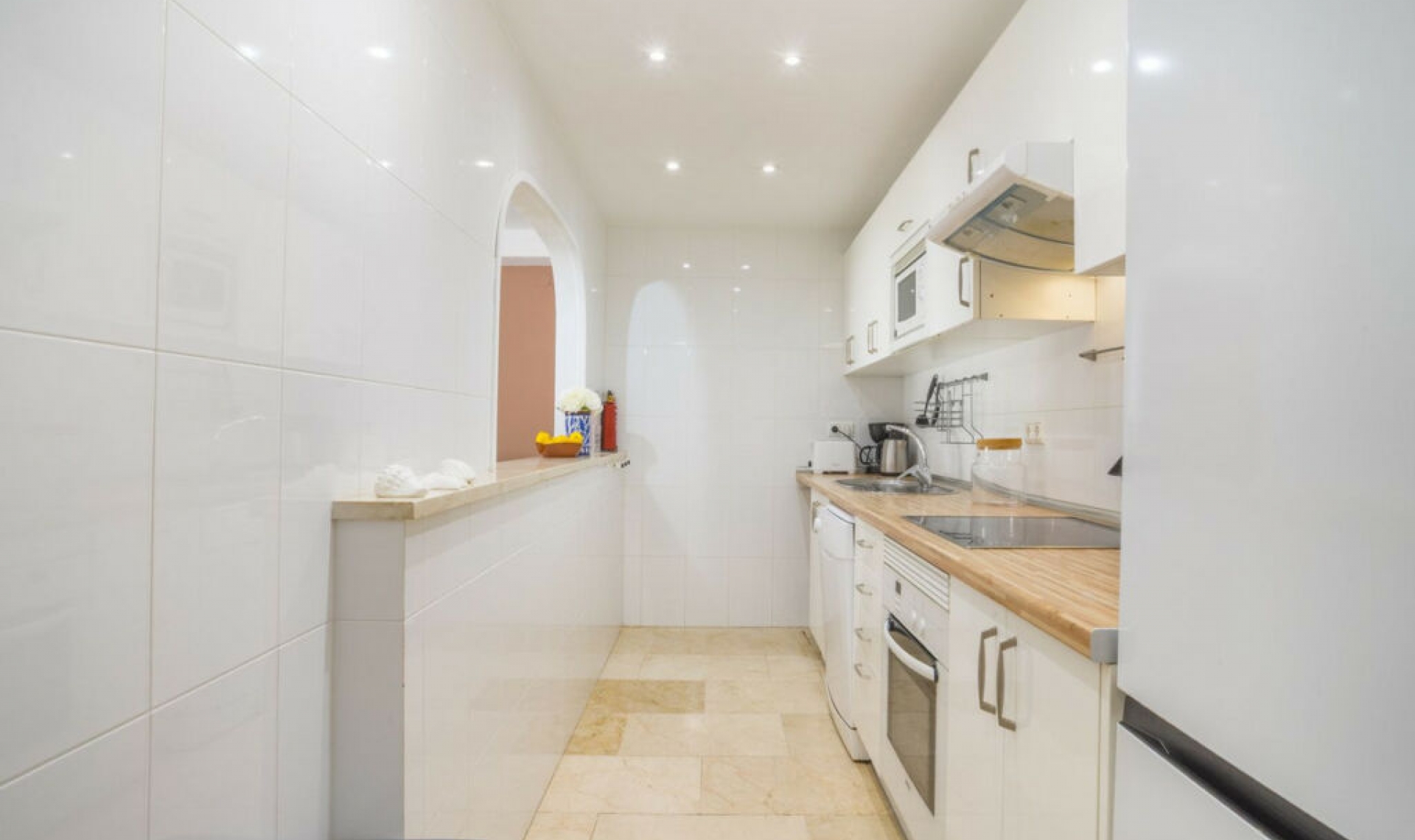 Resale - Apartment -
Marbella