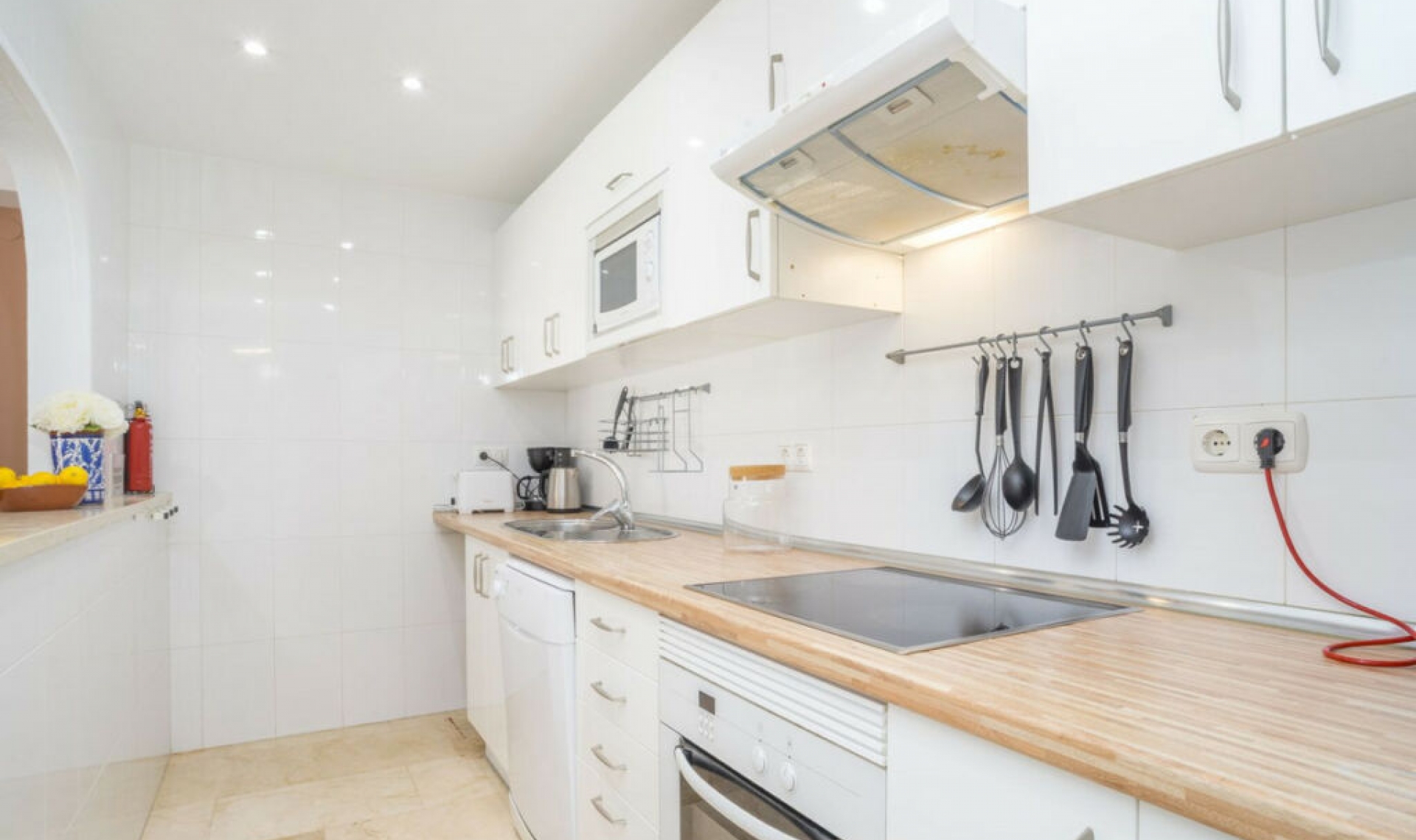 Resale - Apartment -
Marbella