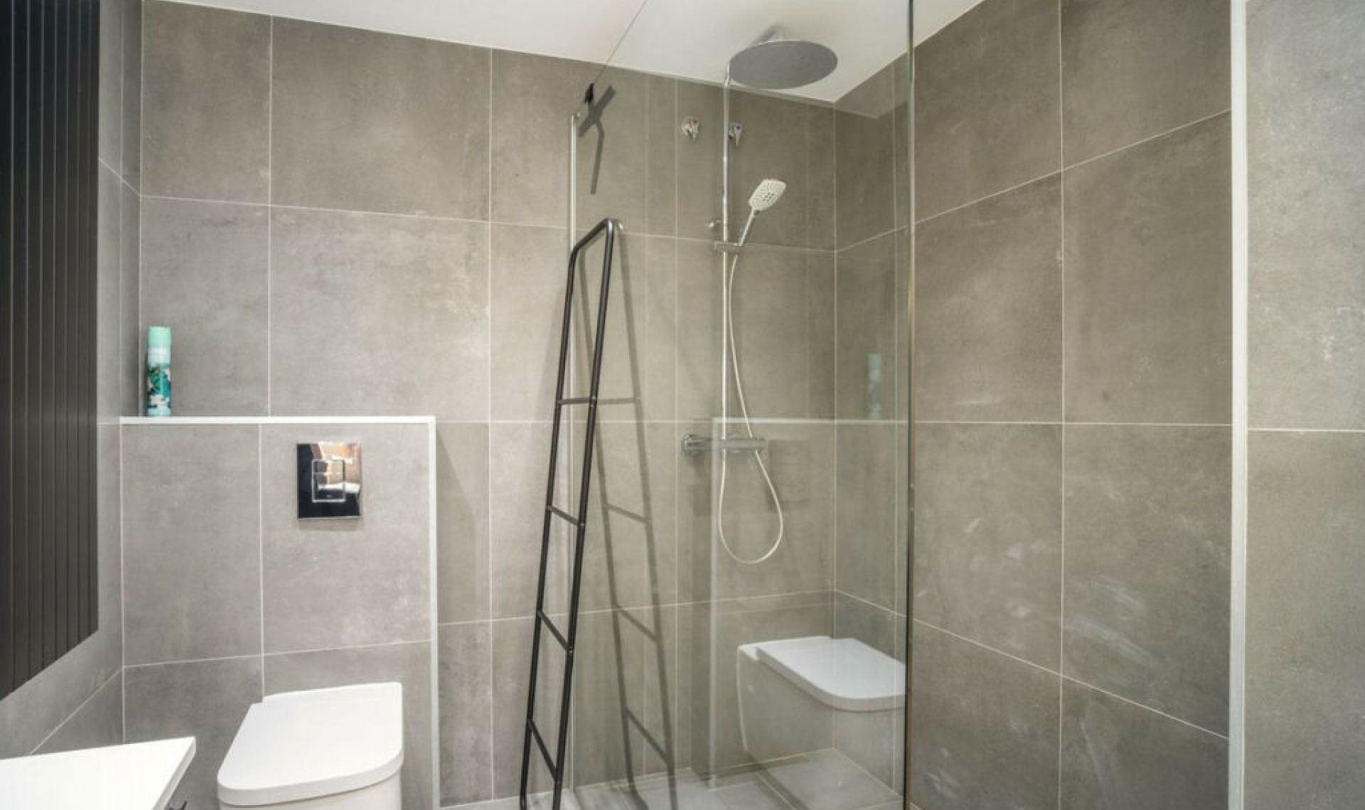 Resale - Apartment -
Marbella