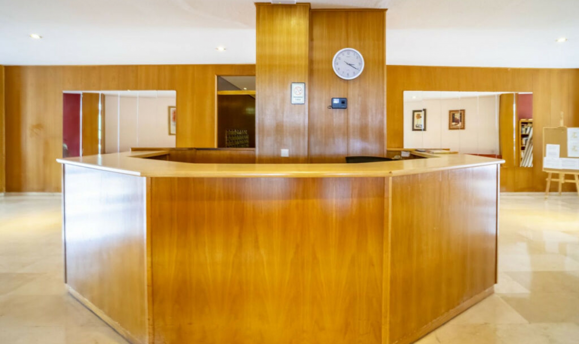 Resale - Apartment -
Marbella