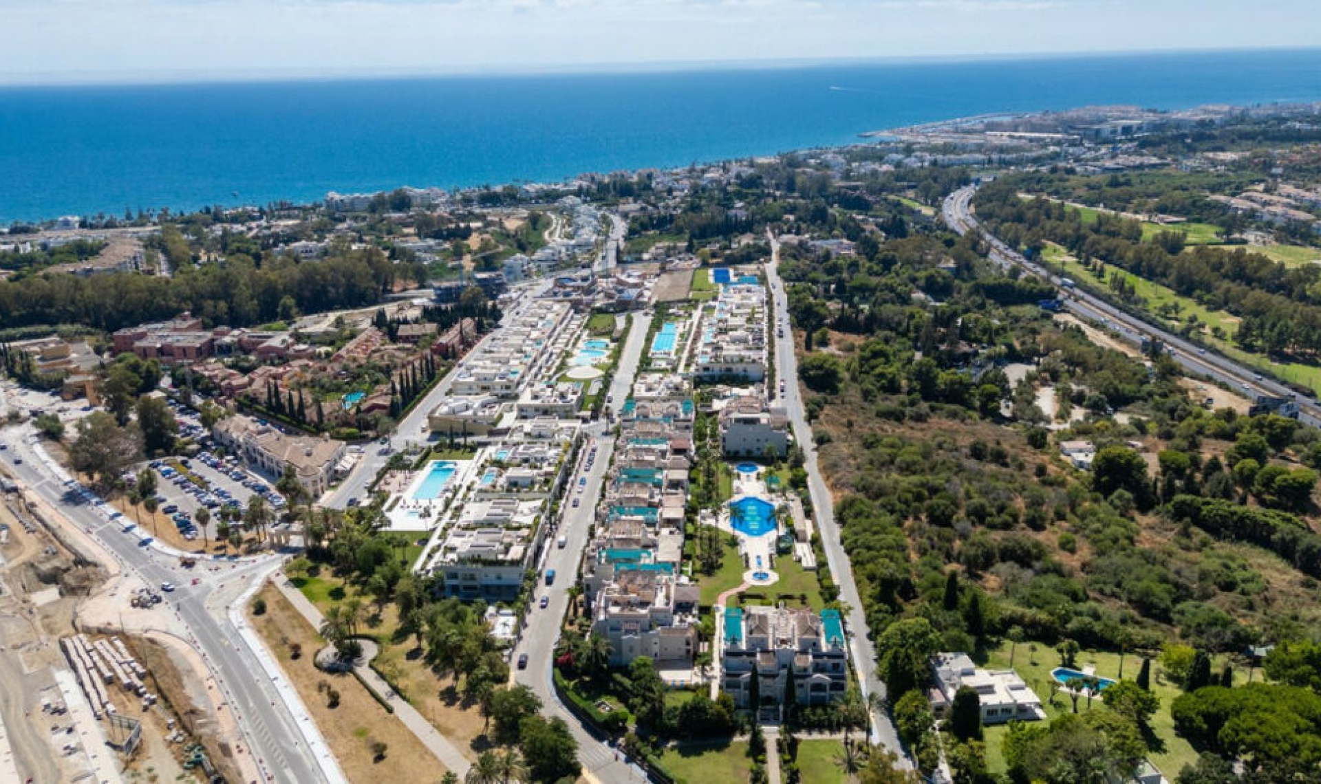 Resale - Apartment -
Marbella