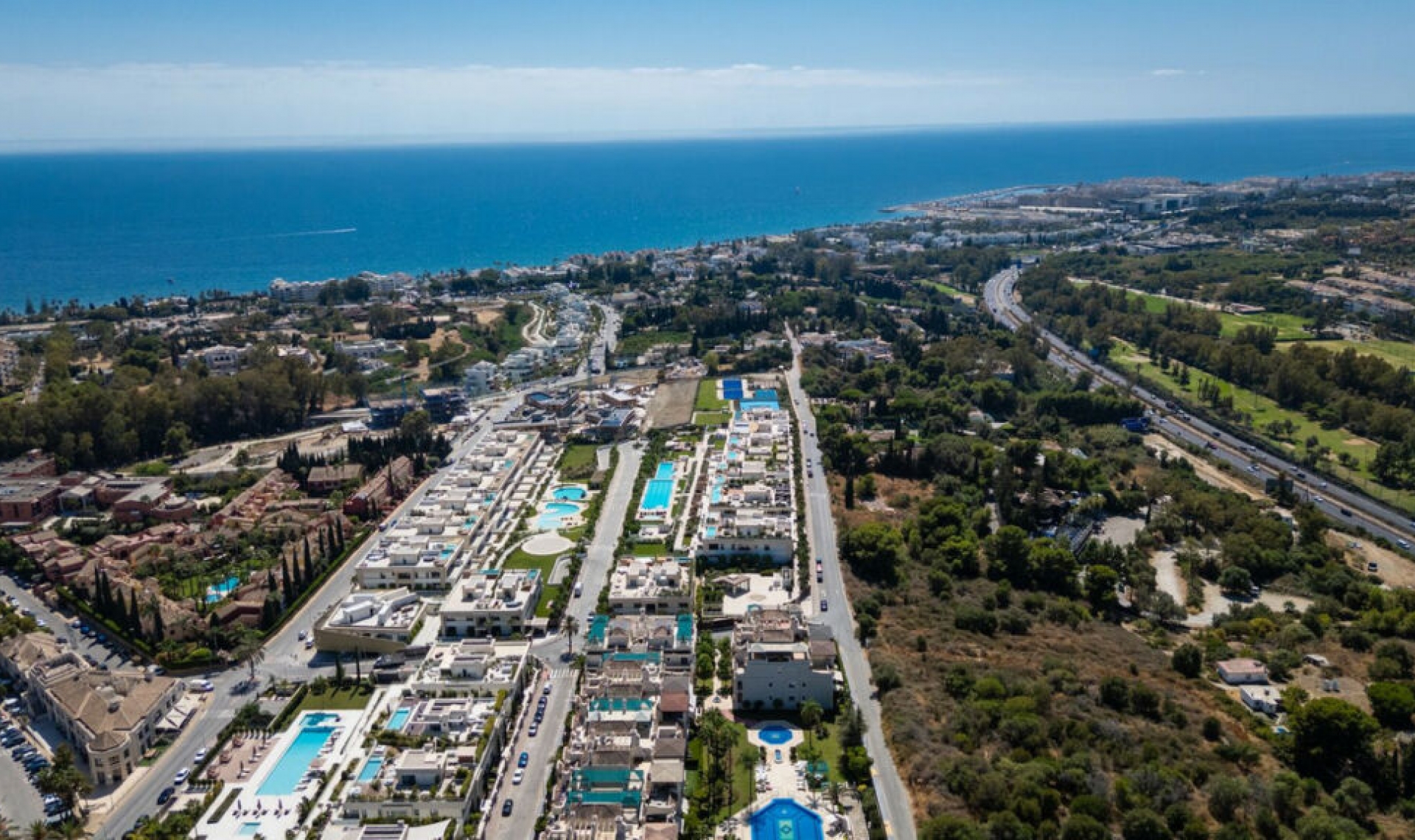 Resale - Apartment -
Marbella
