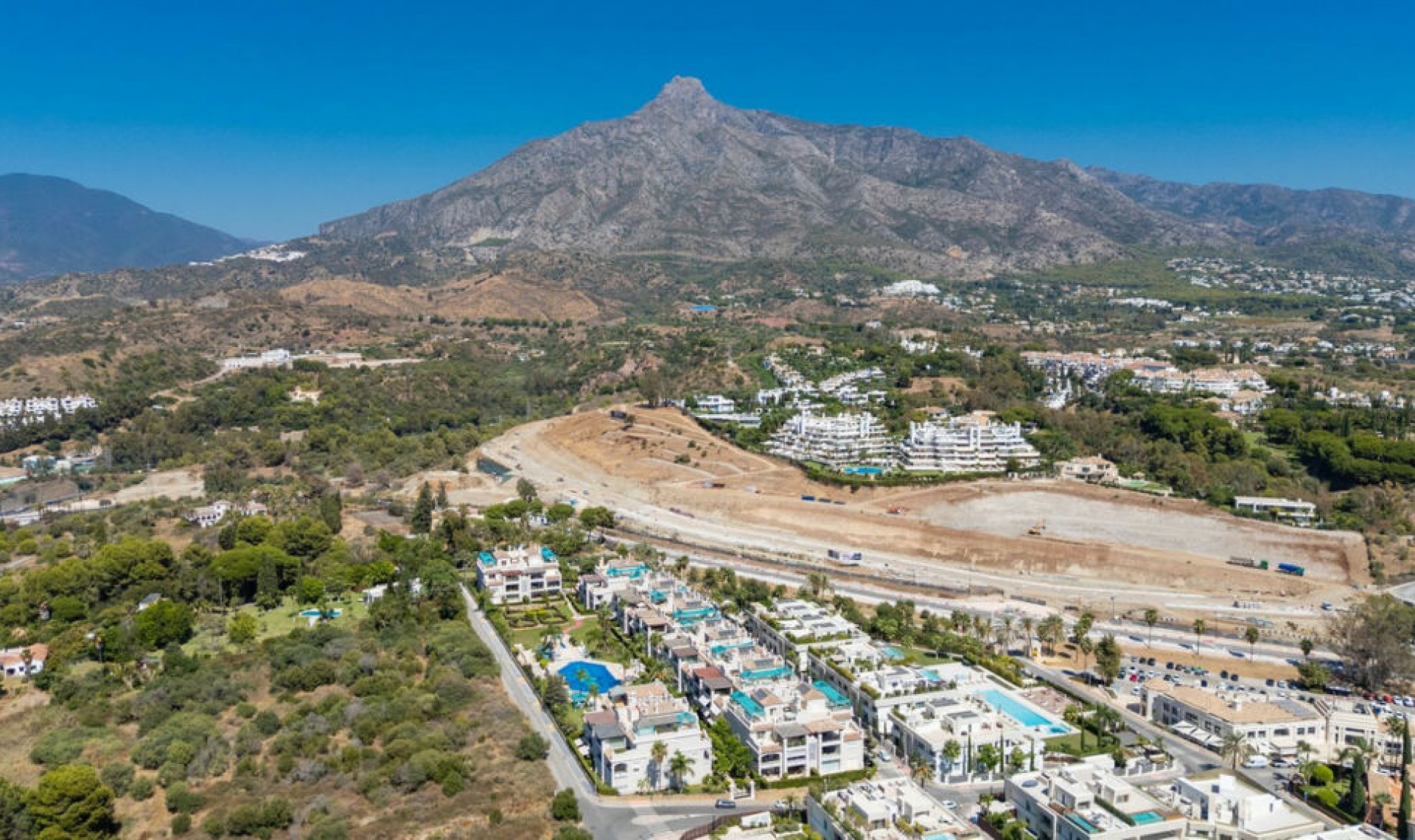 Resale - Apartment -
Marbella
