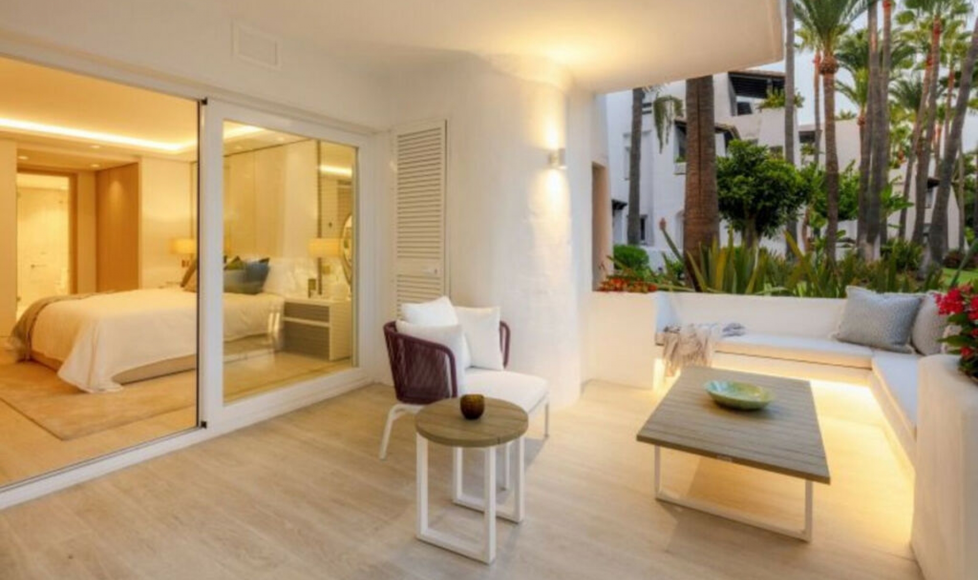 Resale - Apartment -
Marbella