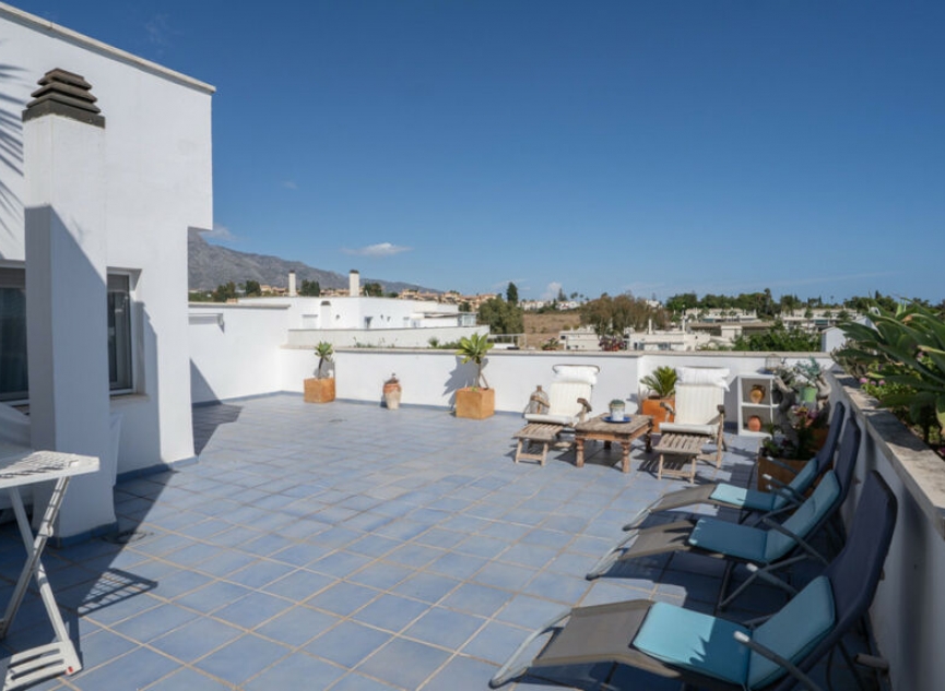 Resale - Apartment -
Marbella