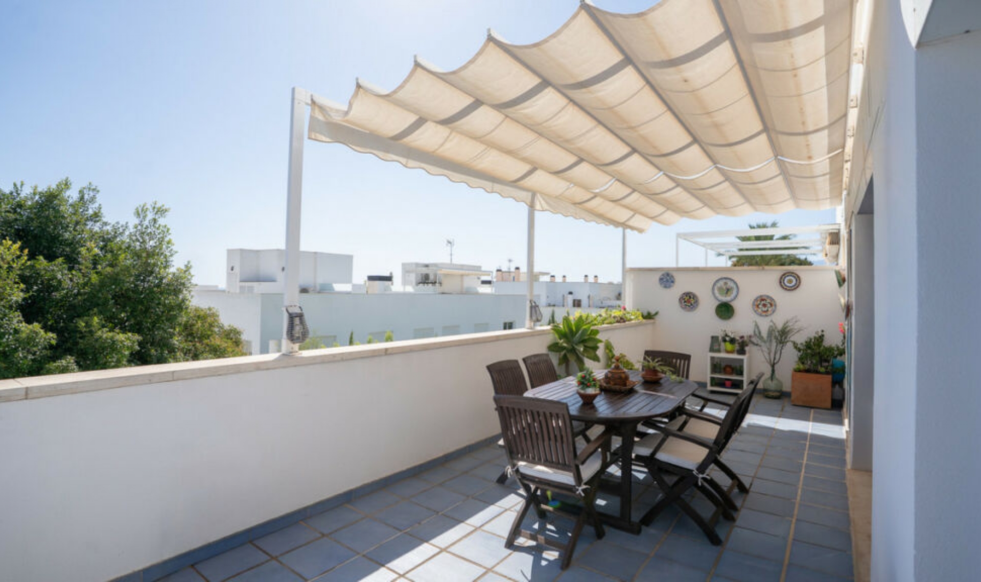 Resale - Apartment -
Marbella