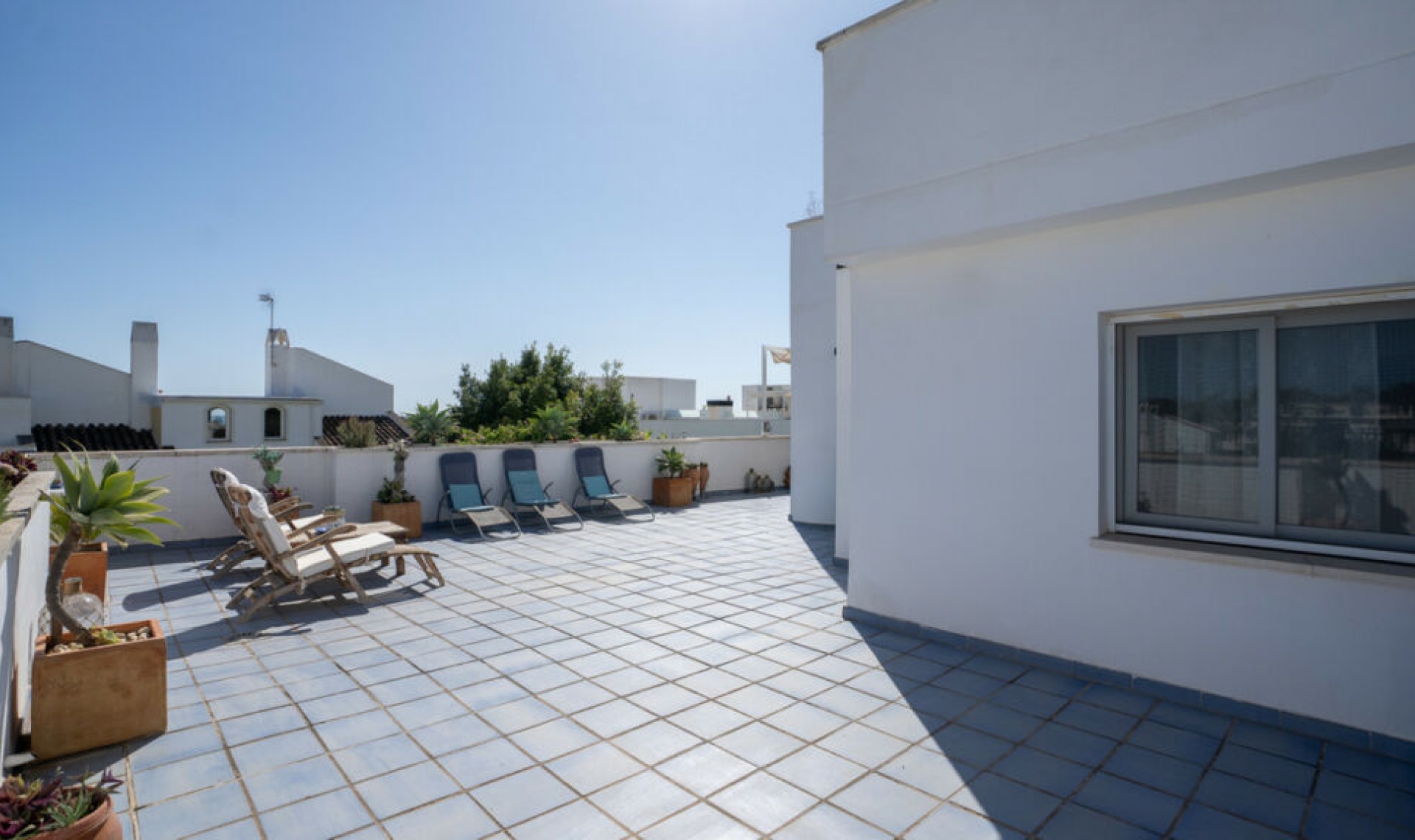 Resale - Apartment -
Marbella