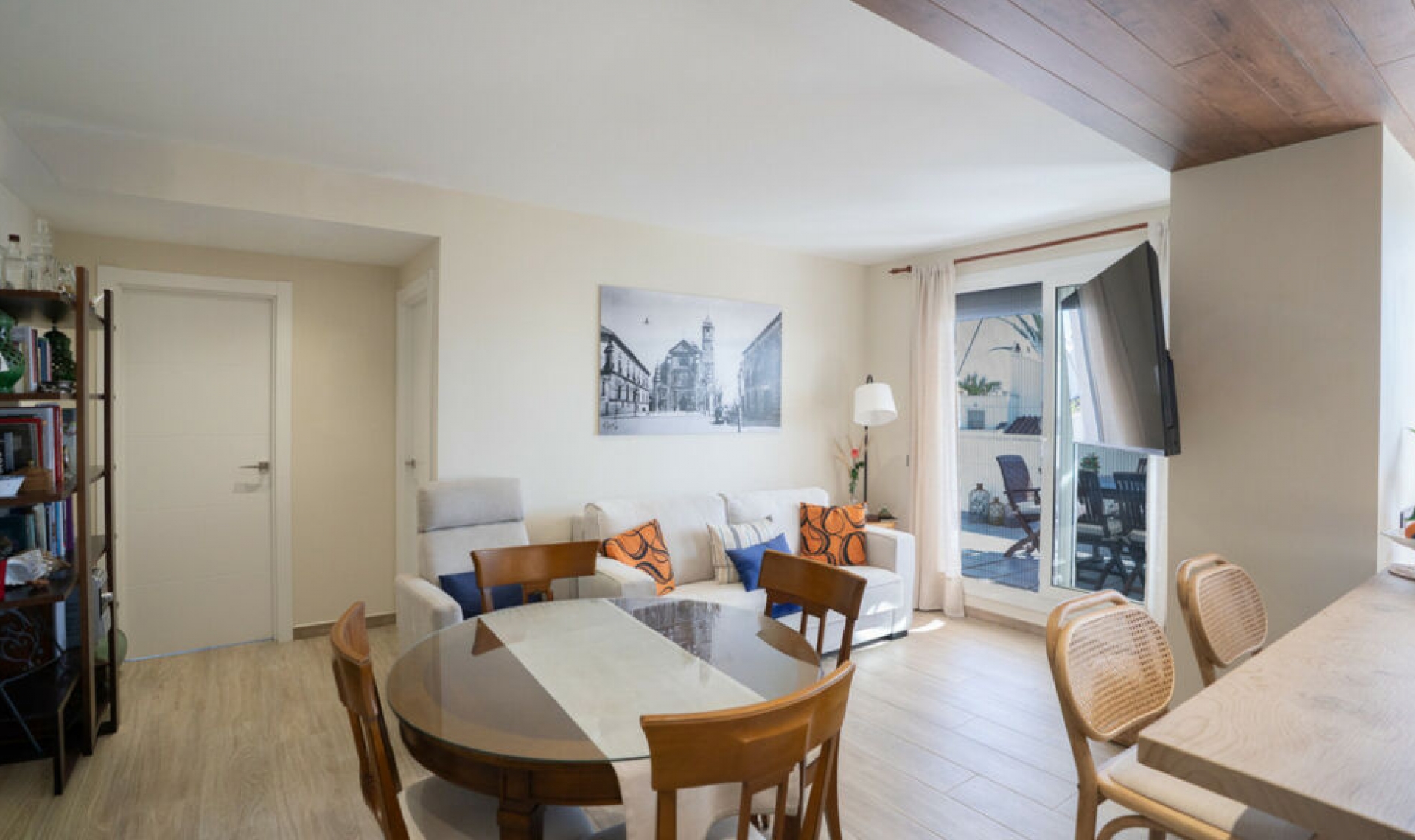 Resale - Apartment -
Marbella