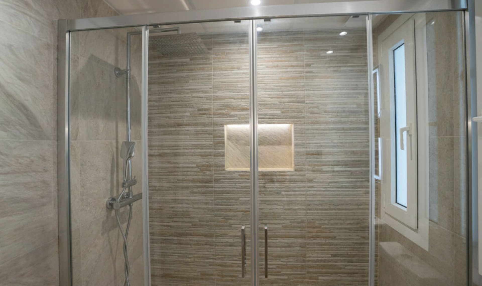 Resale - Apartment -
Marbella