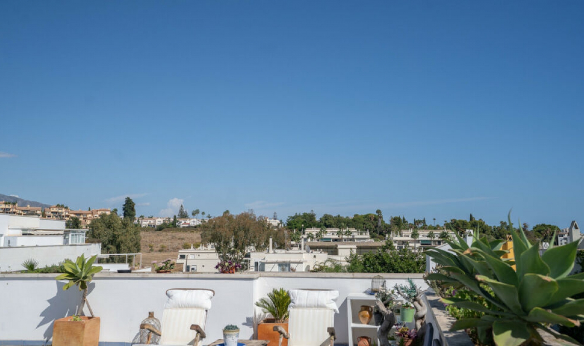 Resale - Apartment -
Marbella