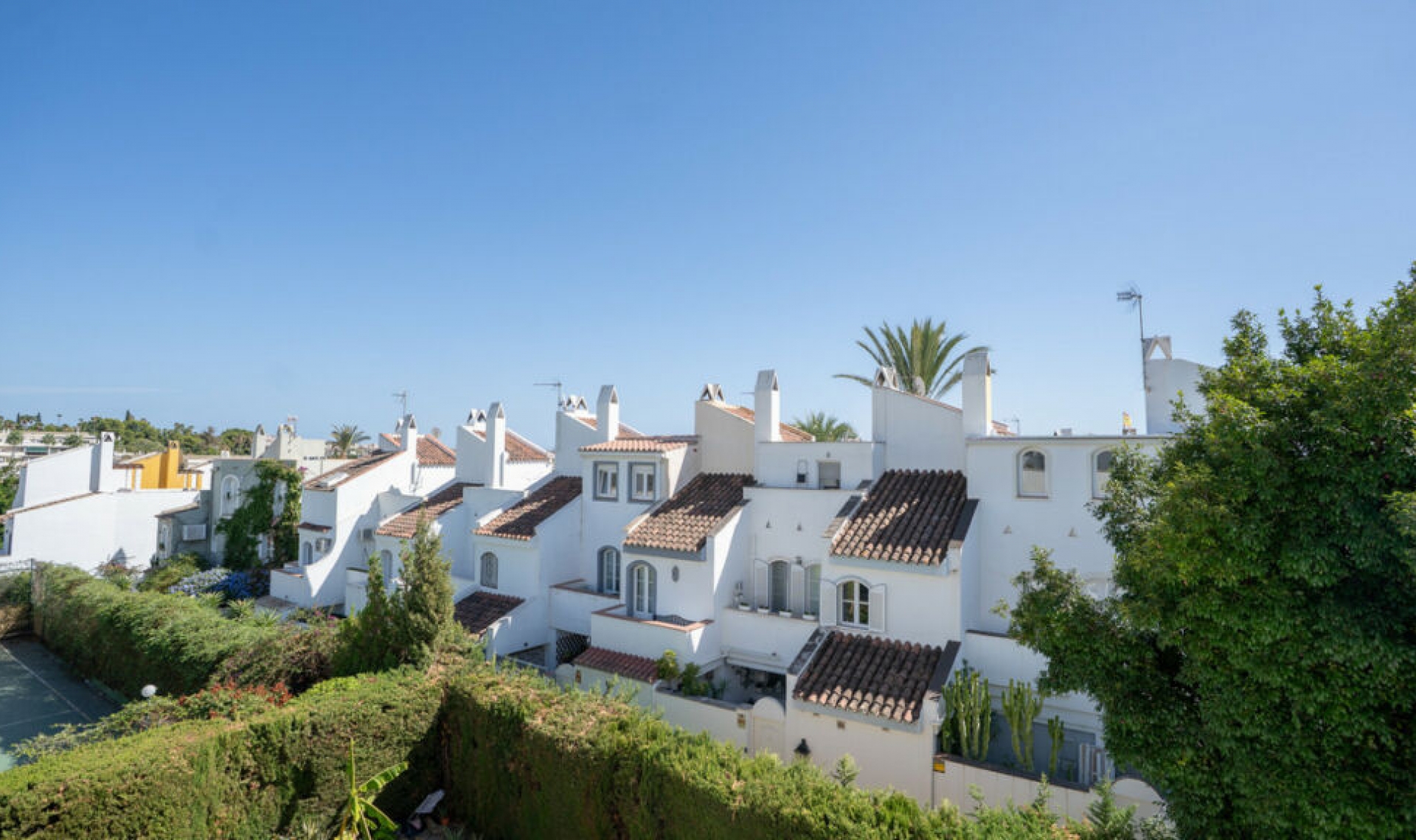 Resale - Apartment -
Marbella