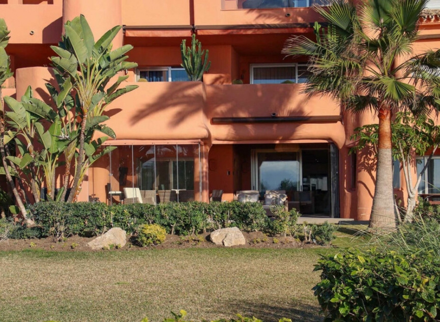 Resale - Apartment -
Marbella