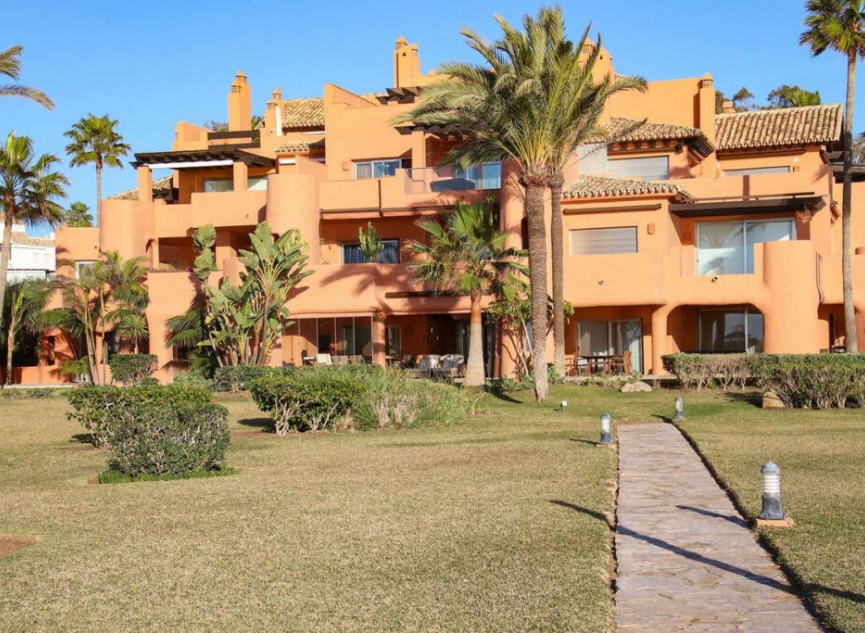 Resale - Apartment -
Marbella