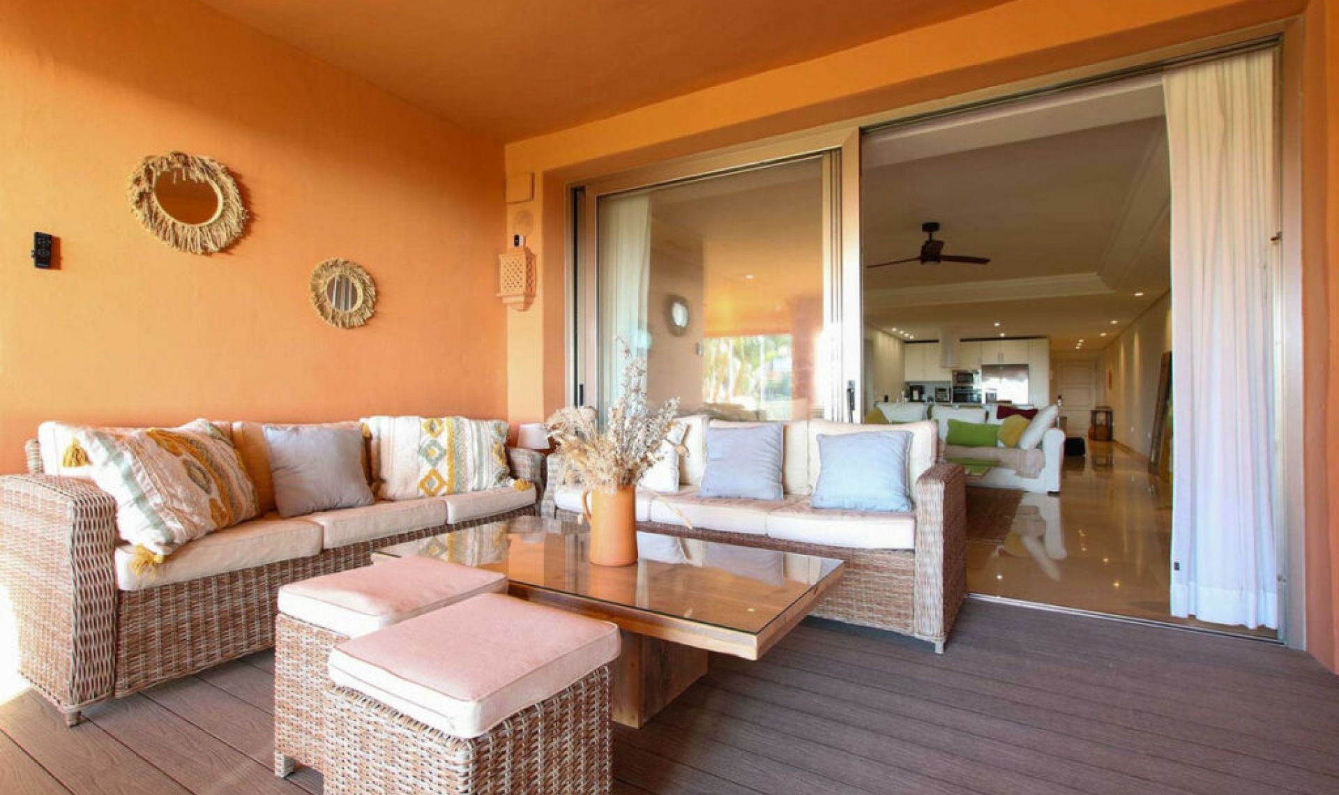 Resale - Apartment -
Marbella