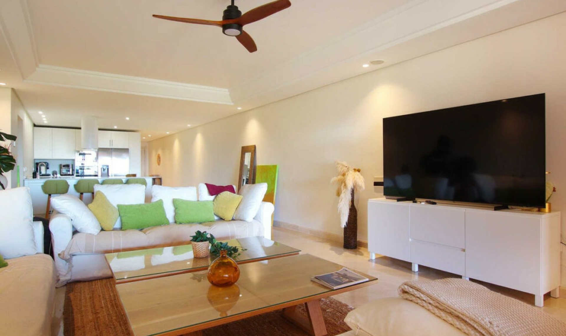 Resale - Apartment -
Marbella