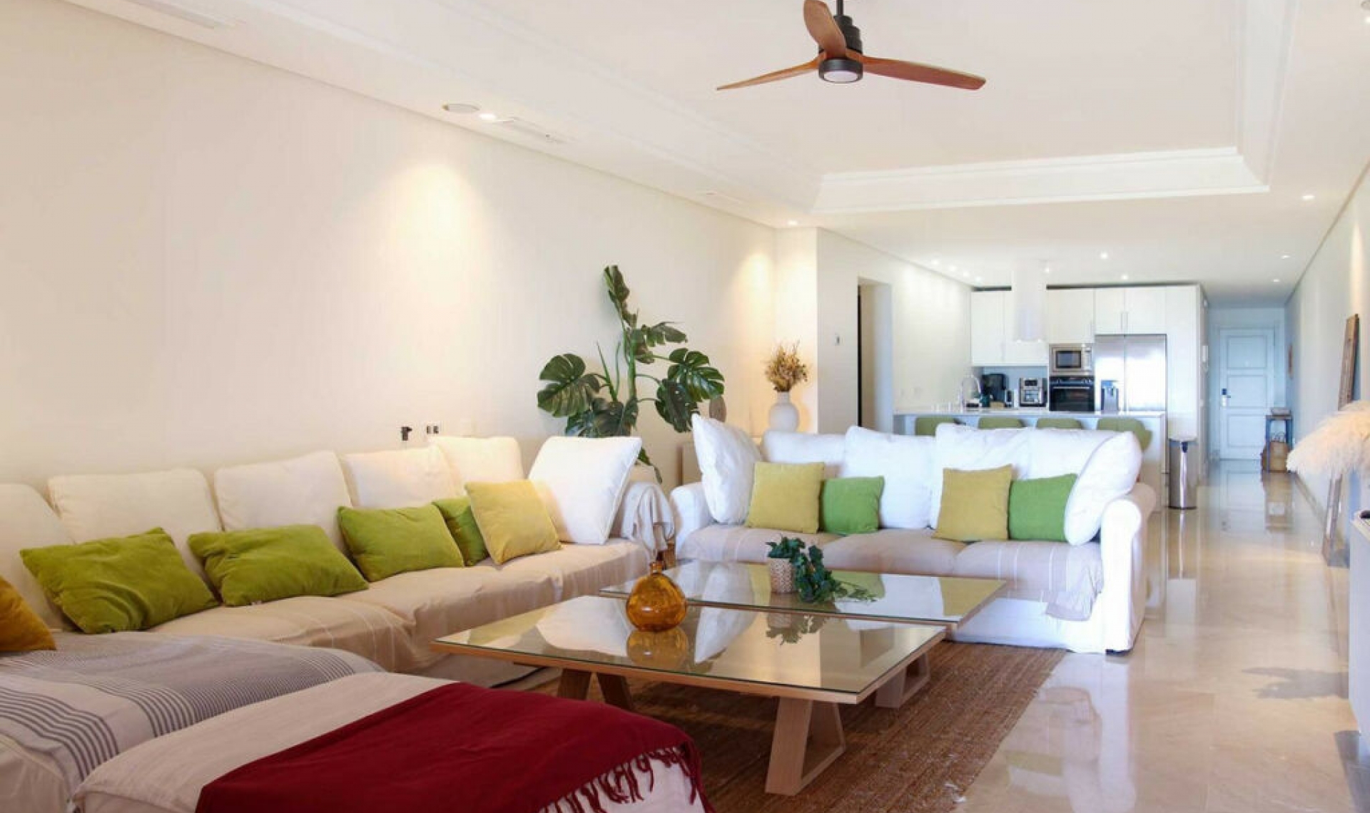 Resale - Apartment -
Marbella