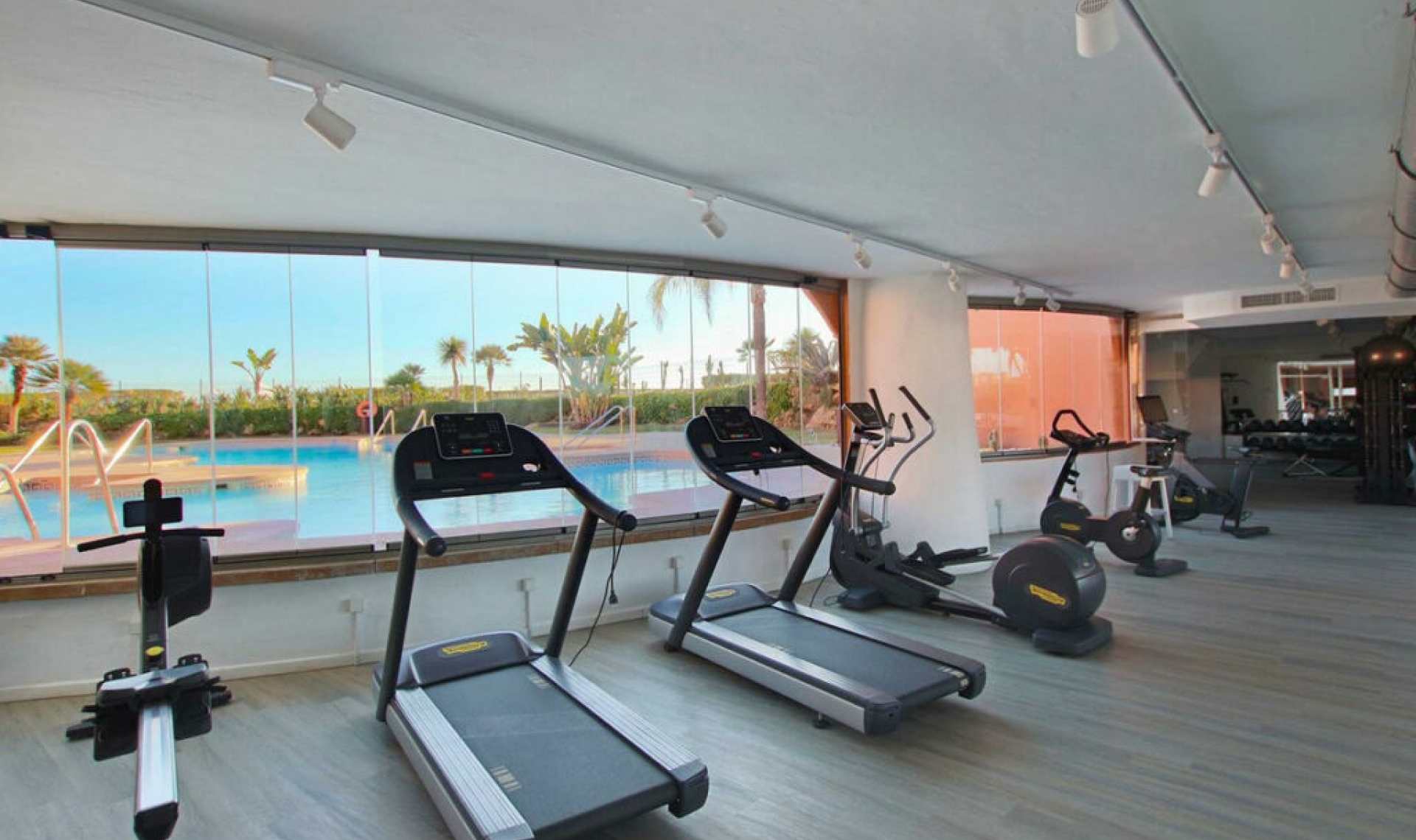 Resale - Apartment -
Marbella