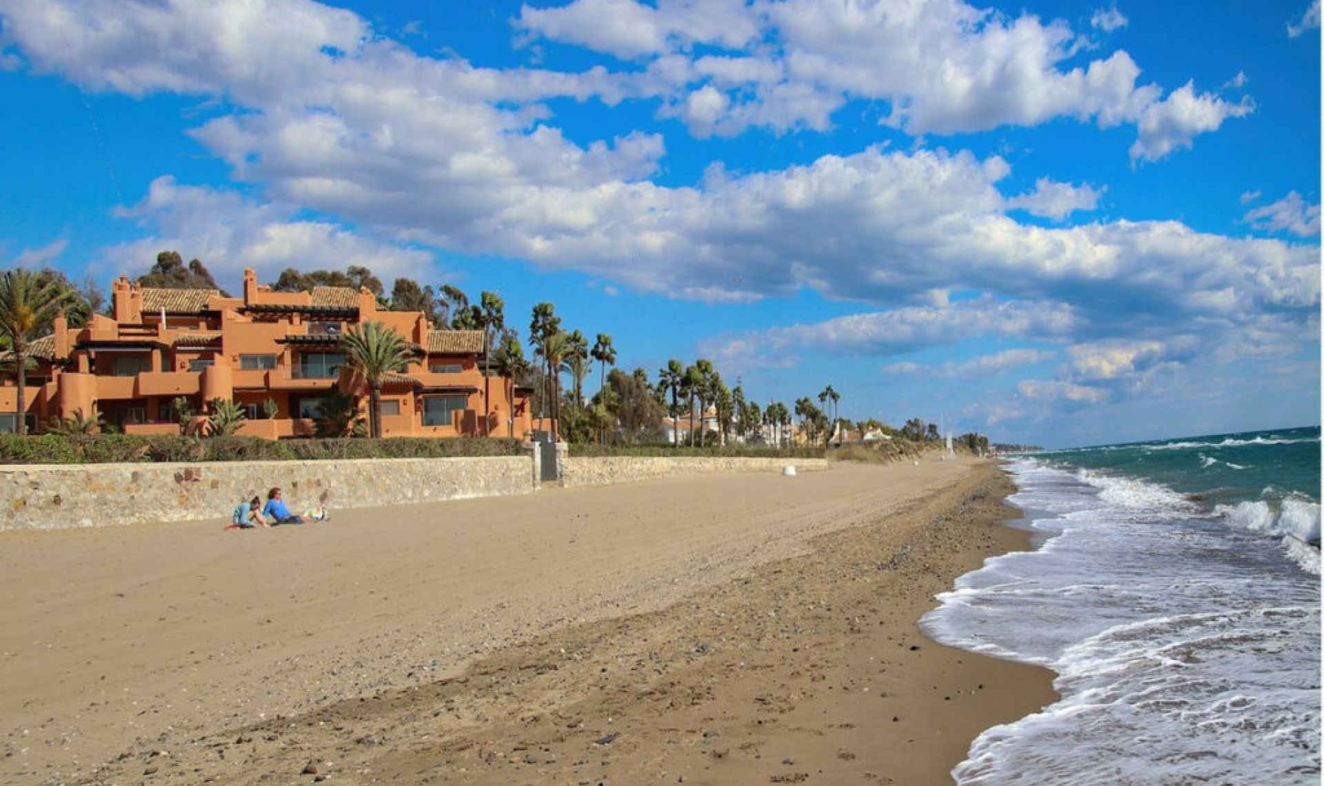 Resale - Apartment -
Marbella