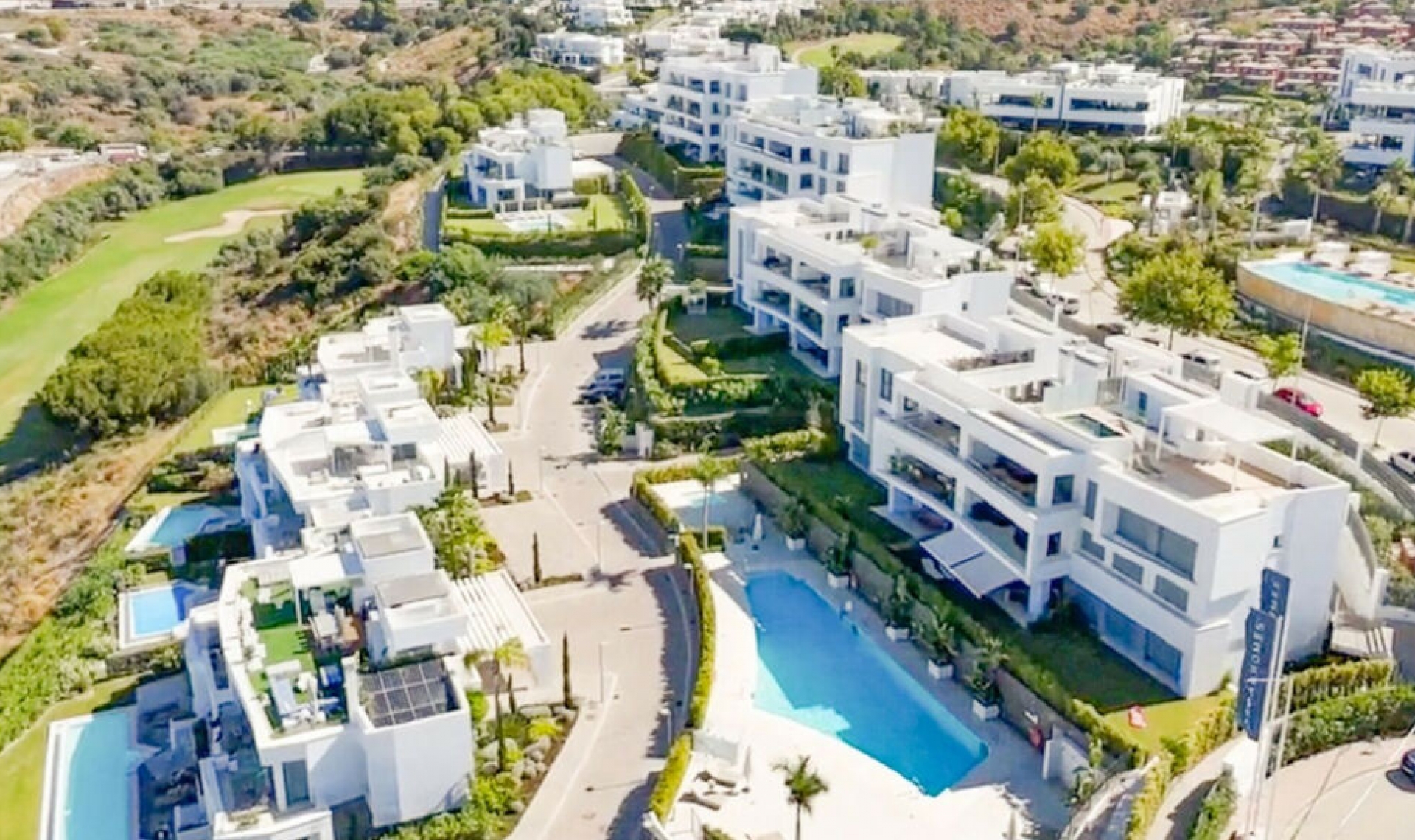 Resale - Apartment -
Marbella