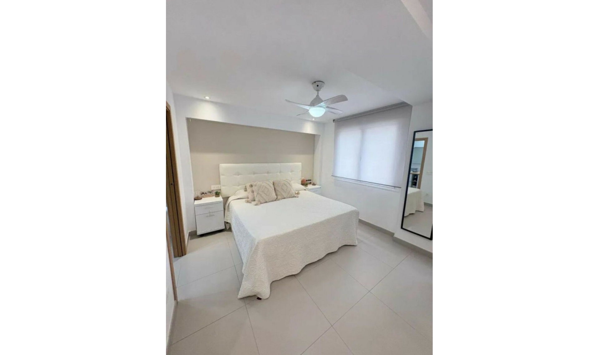 Resale - Apartment -
Marbella