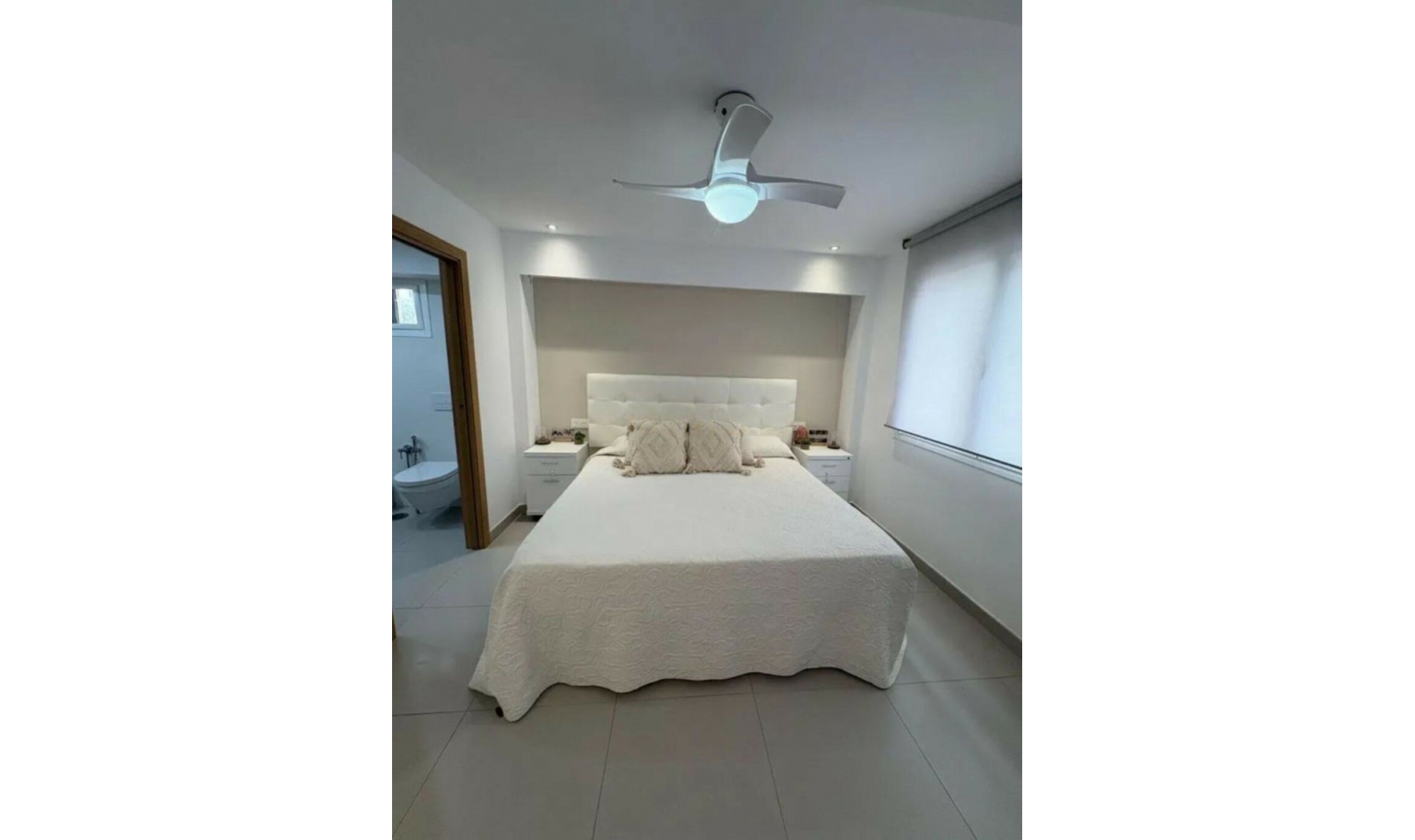 Resale - Apartment -
Marbella