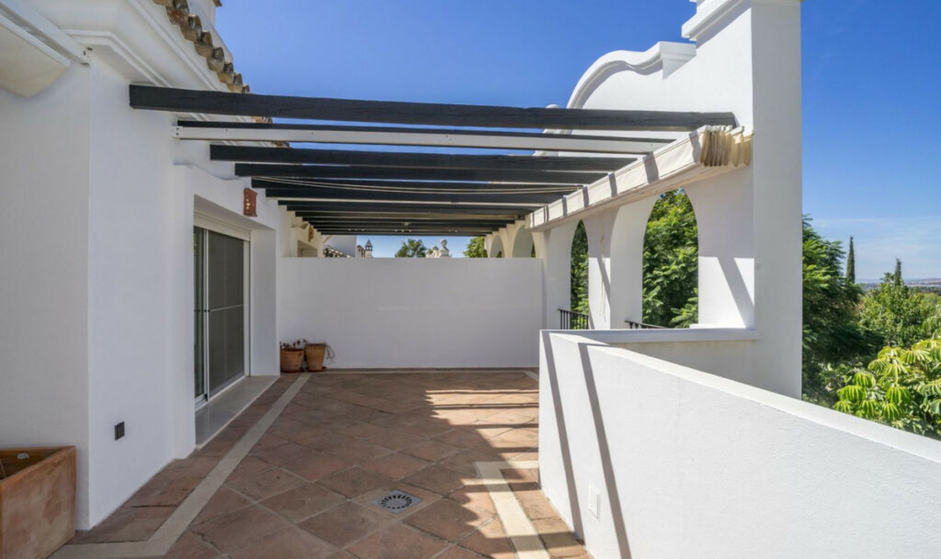 Resale - Apartment -
Marbella