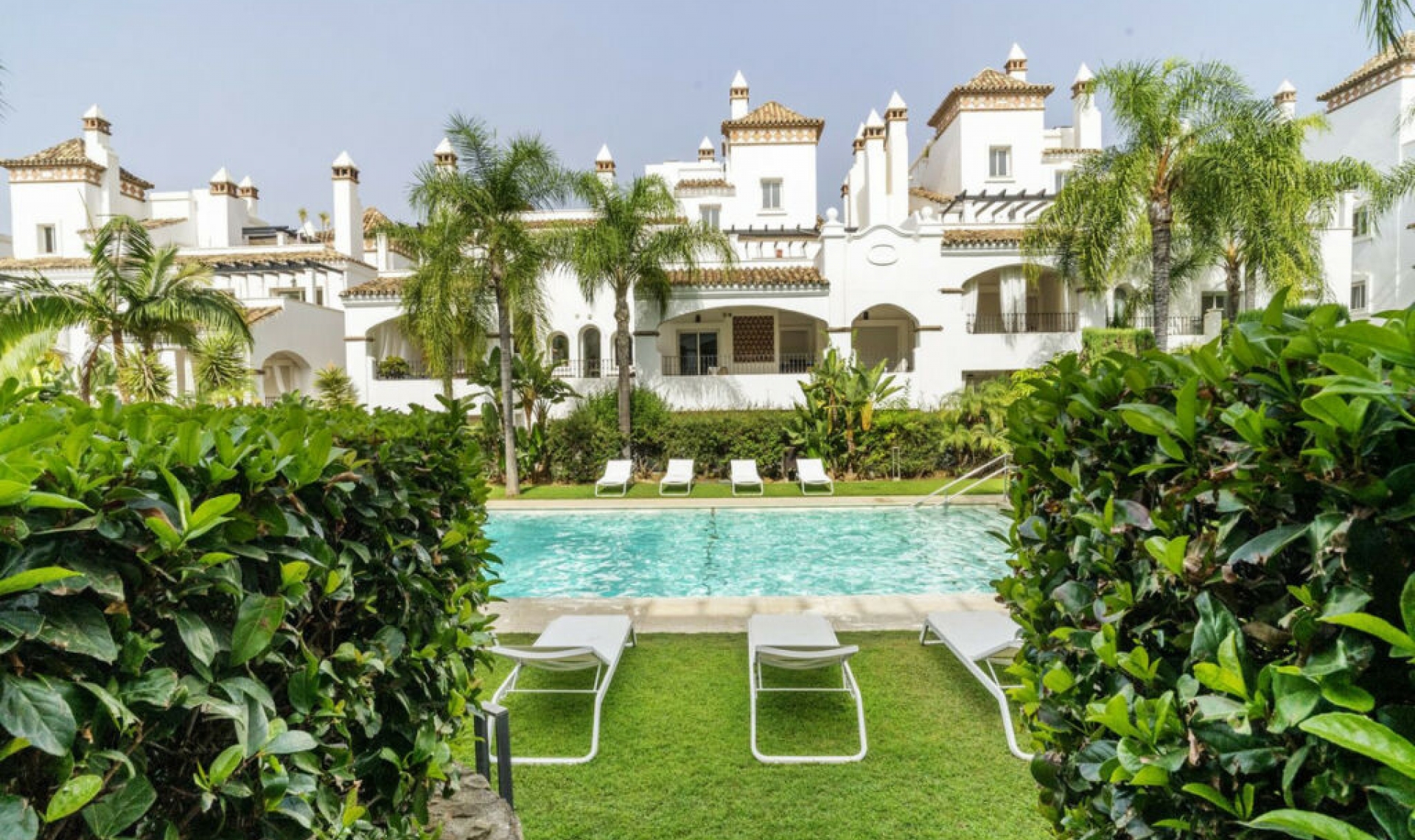 Resale - Apartment -
Marbella