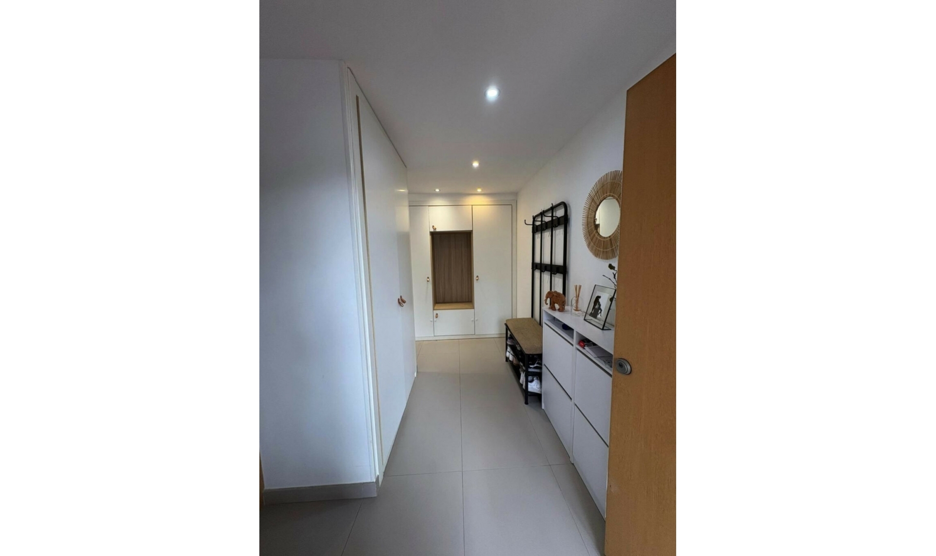 Resale - Apartment -
Marbella